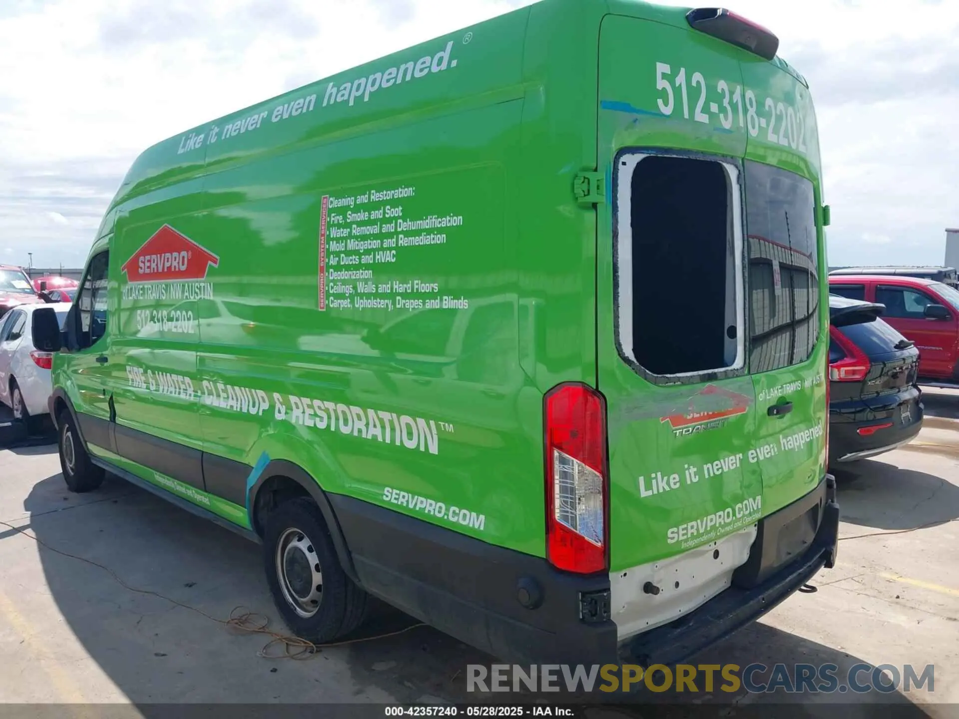 3 Photograph of a damaged car 1FTYR3XM8KKA82506 FORD TRANSIT-250 2019