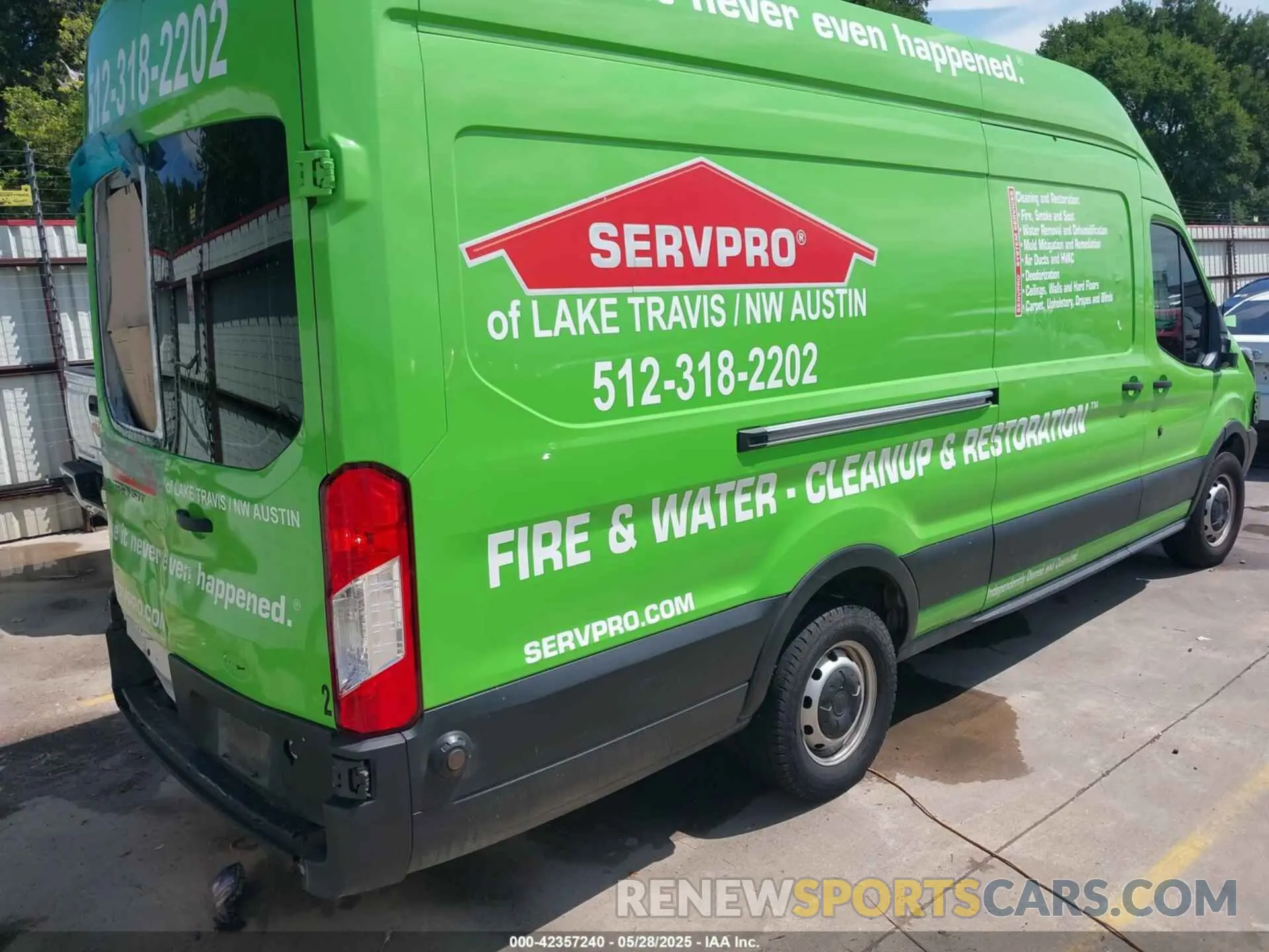 4 Photograph of a damaged car 1FTYR3XM8KKA82506 FORD TRANSIT-250 2019