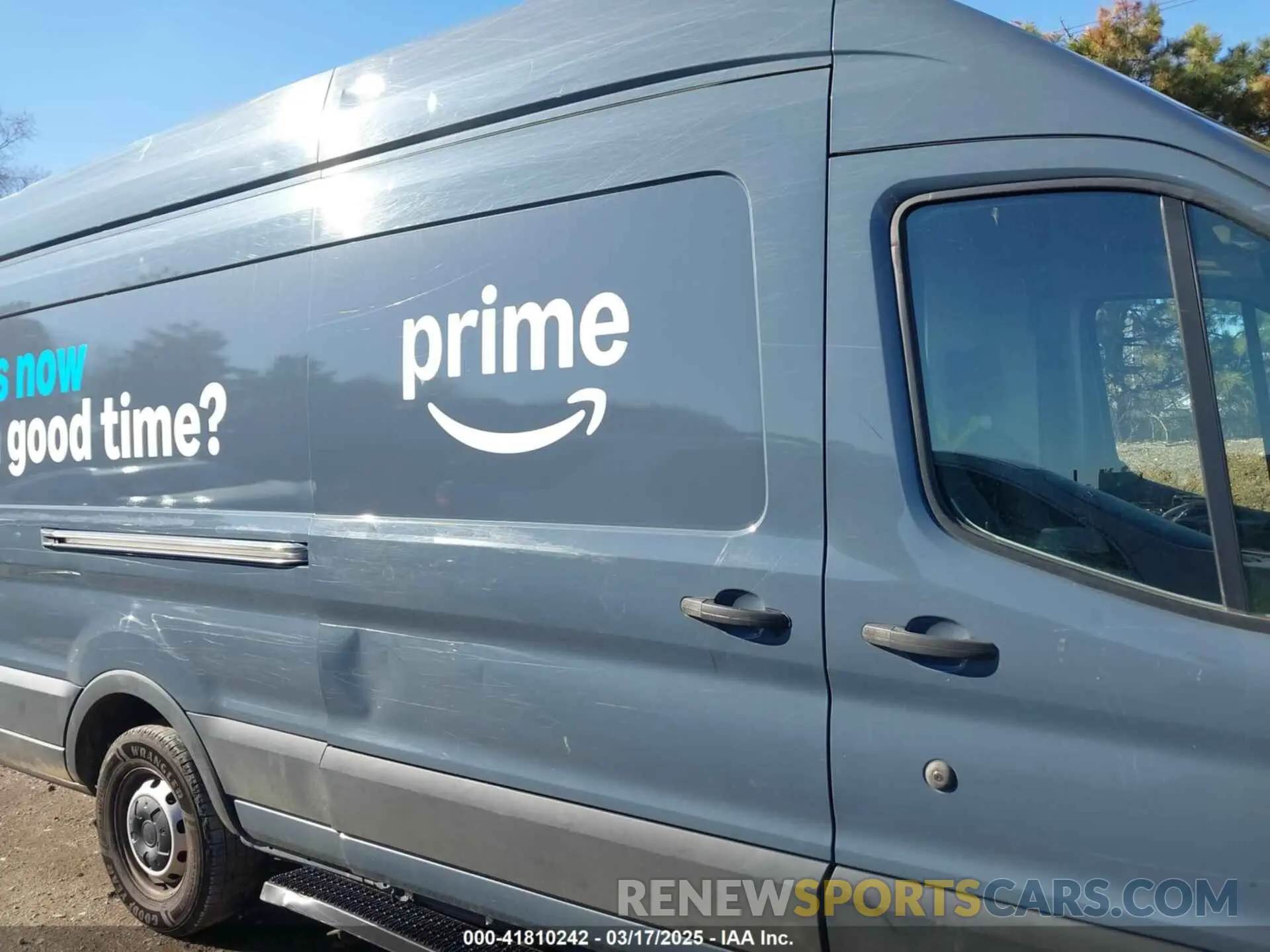 13 Photograph of a damaged car 1FTYR3XM8KKA97815 FORD TRANSIT-250 2019
