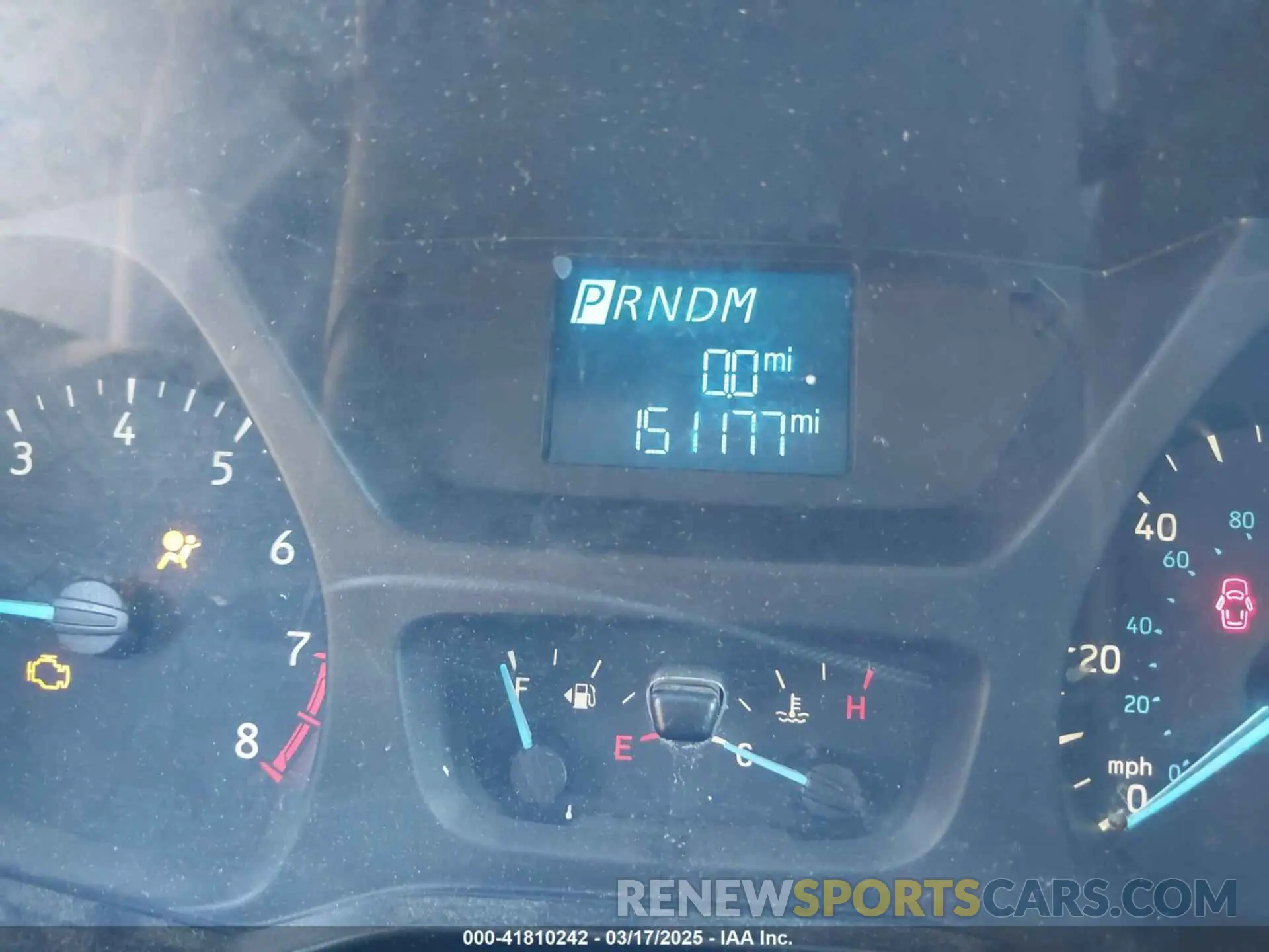 15 Photograph of a damaged car 1FTYR3XM8KKA97815 FORD TRANSIT-250 2019