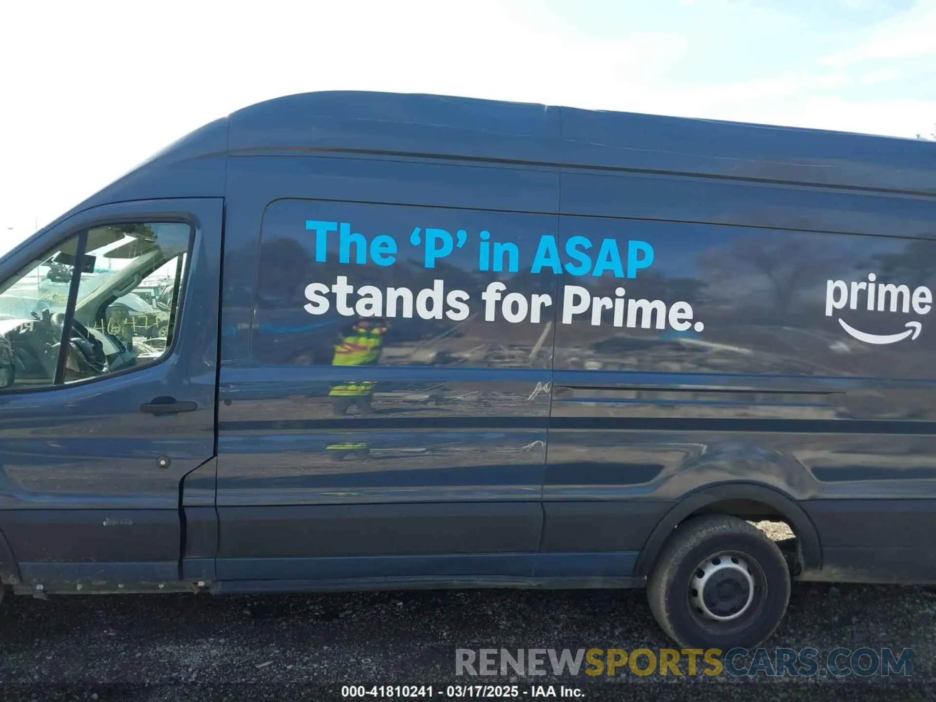 14 Photograph of a damaged car 1FTYR3XMXKKA97928 FORD TRANSIT-250 2019