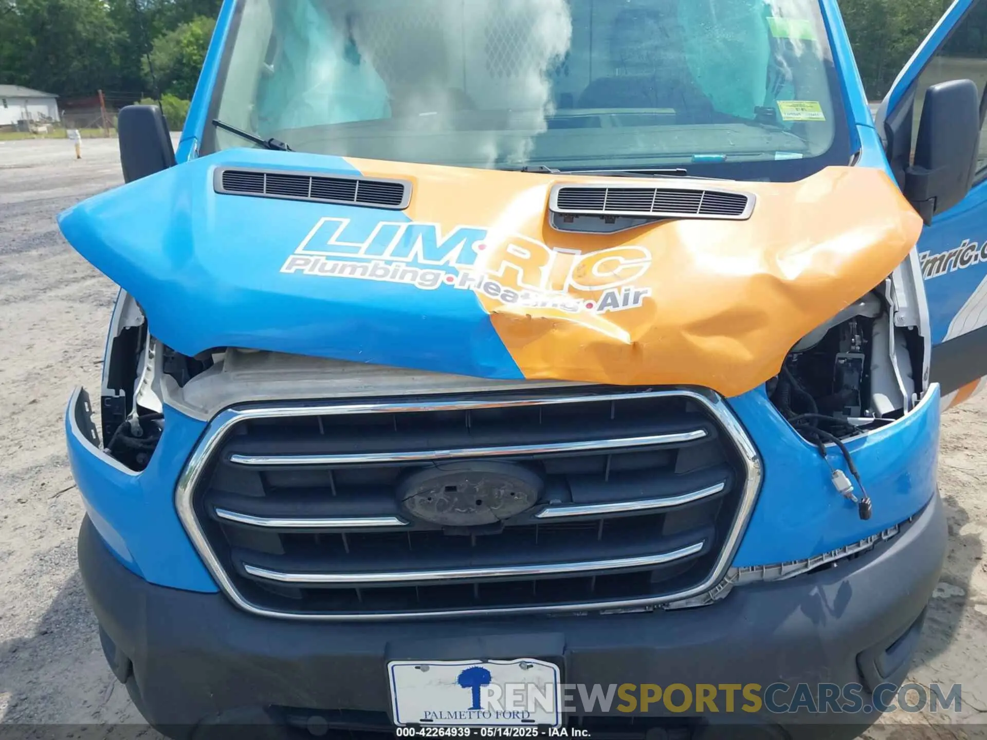 6 Photograph of a damaged car 1FTBR1C80LKA00675 FORD TRANSIT-250 2020