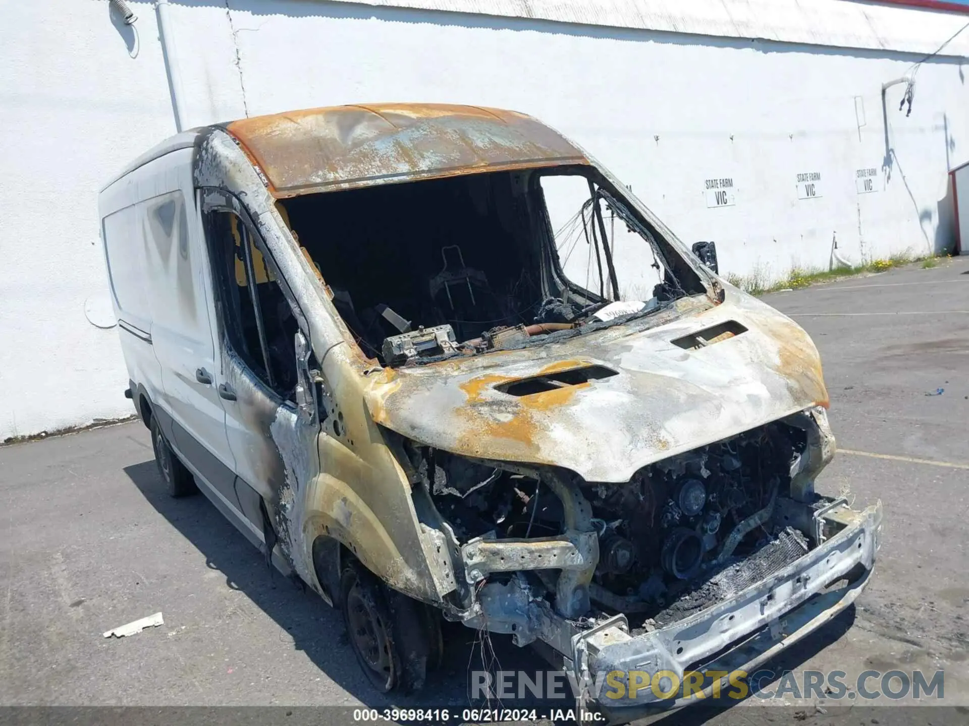 1 Photograph of a damaged car 1FTBR1C80LKA75599 FORD TRANSIT-250 2020