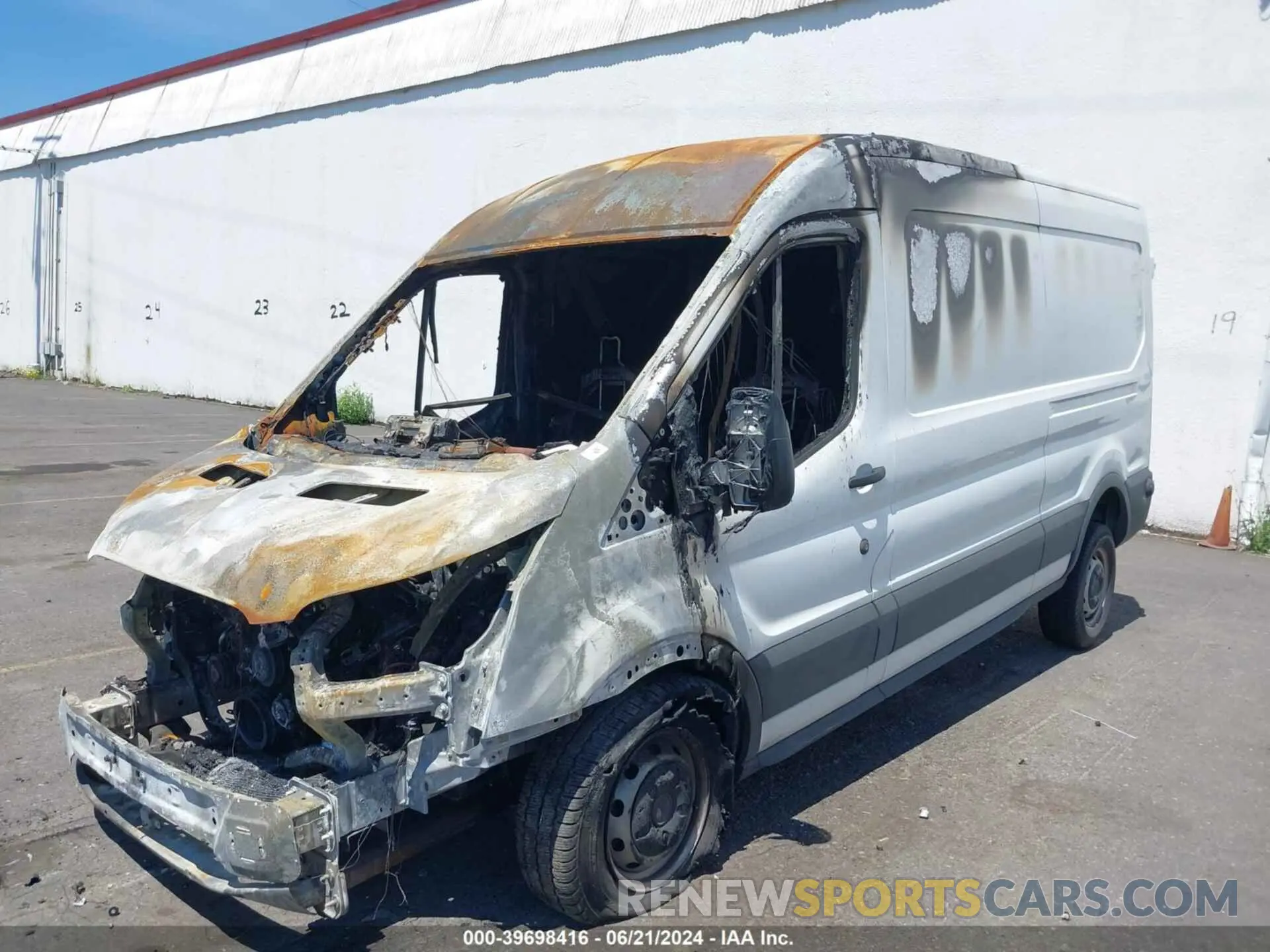 2 Photograph of a damaged car 1FTBR1C80LKA75599 FORD TRANSIT-250 2020