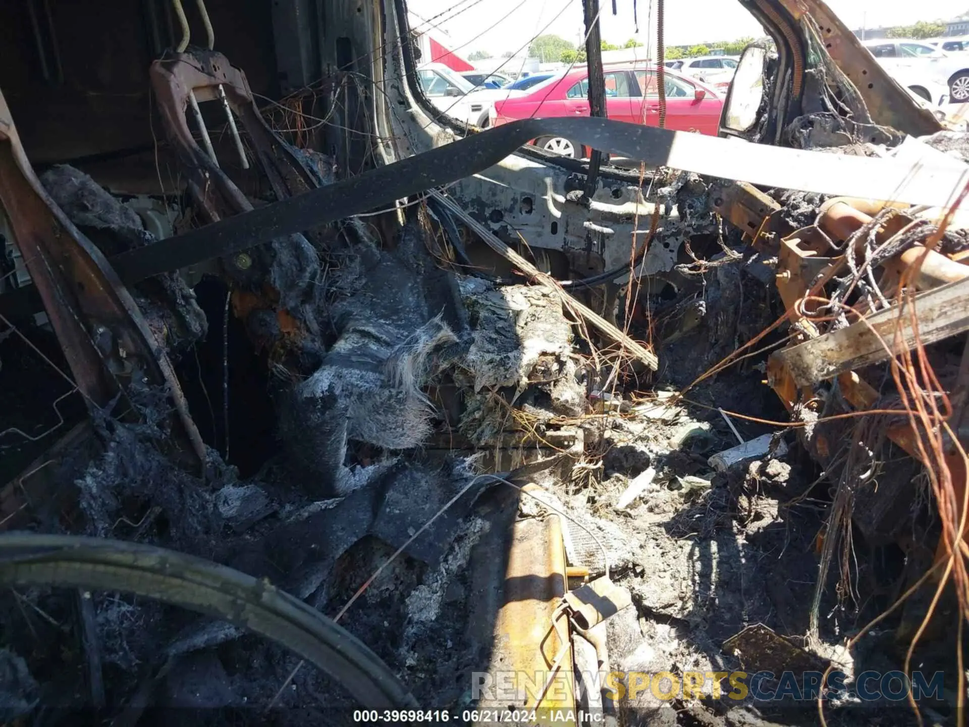5 Photograph of a damaged car 1FTBR1C80LKA75599 FORD TRANSIT-250 2020