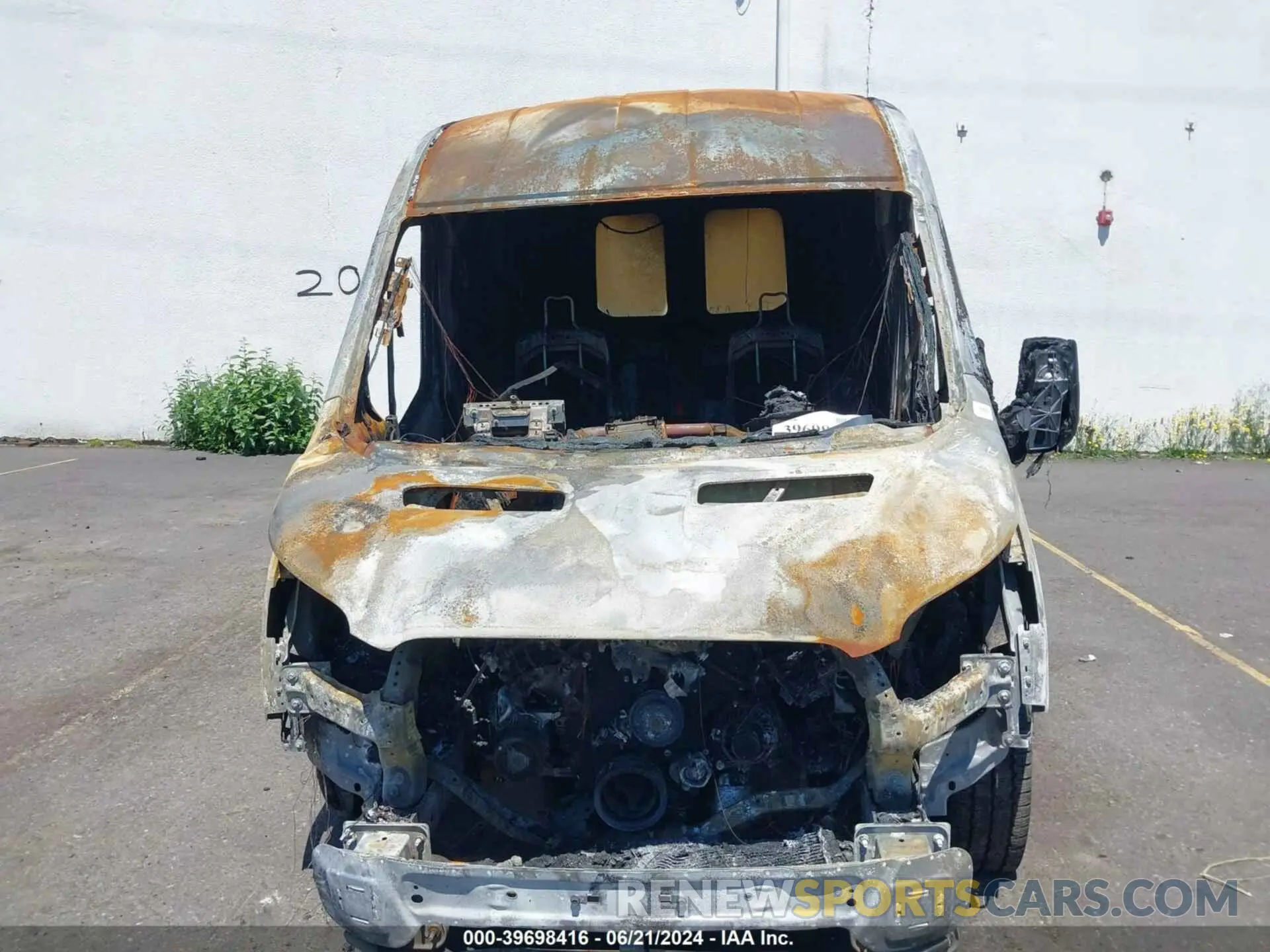 6 Photograph of a damaged car 1FTBR1C80LKA75599 FORD TRANSIT-250 2020