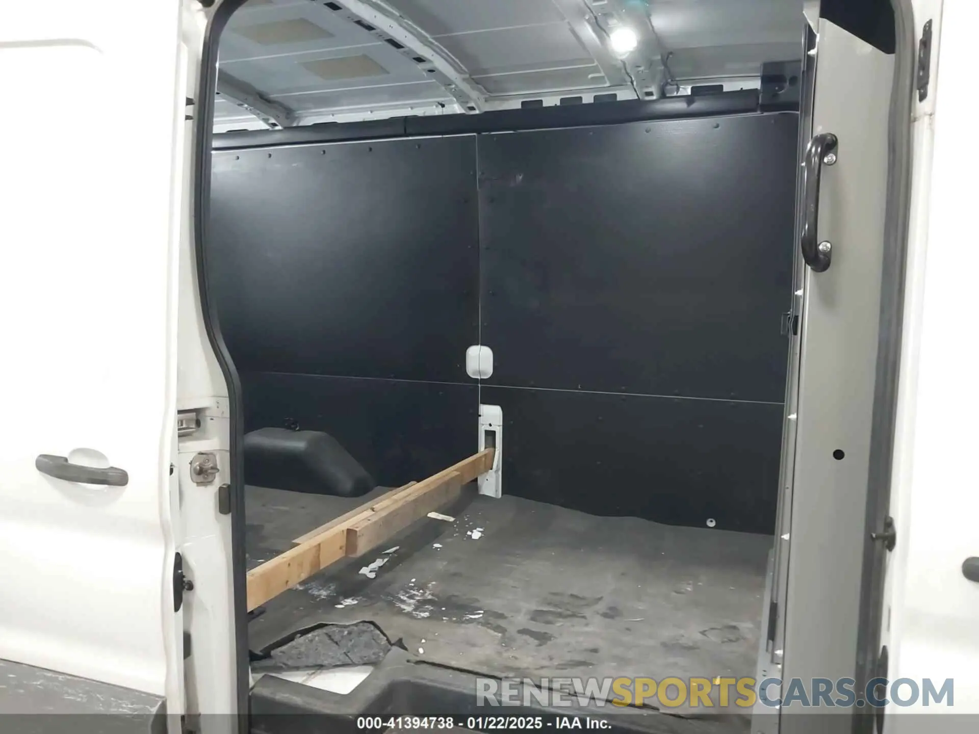 8 Photograph of a damaged car 1FTBR1C81LKA51182 FORD TRANSIT-250 2020
