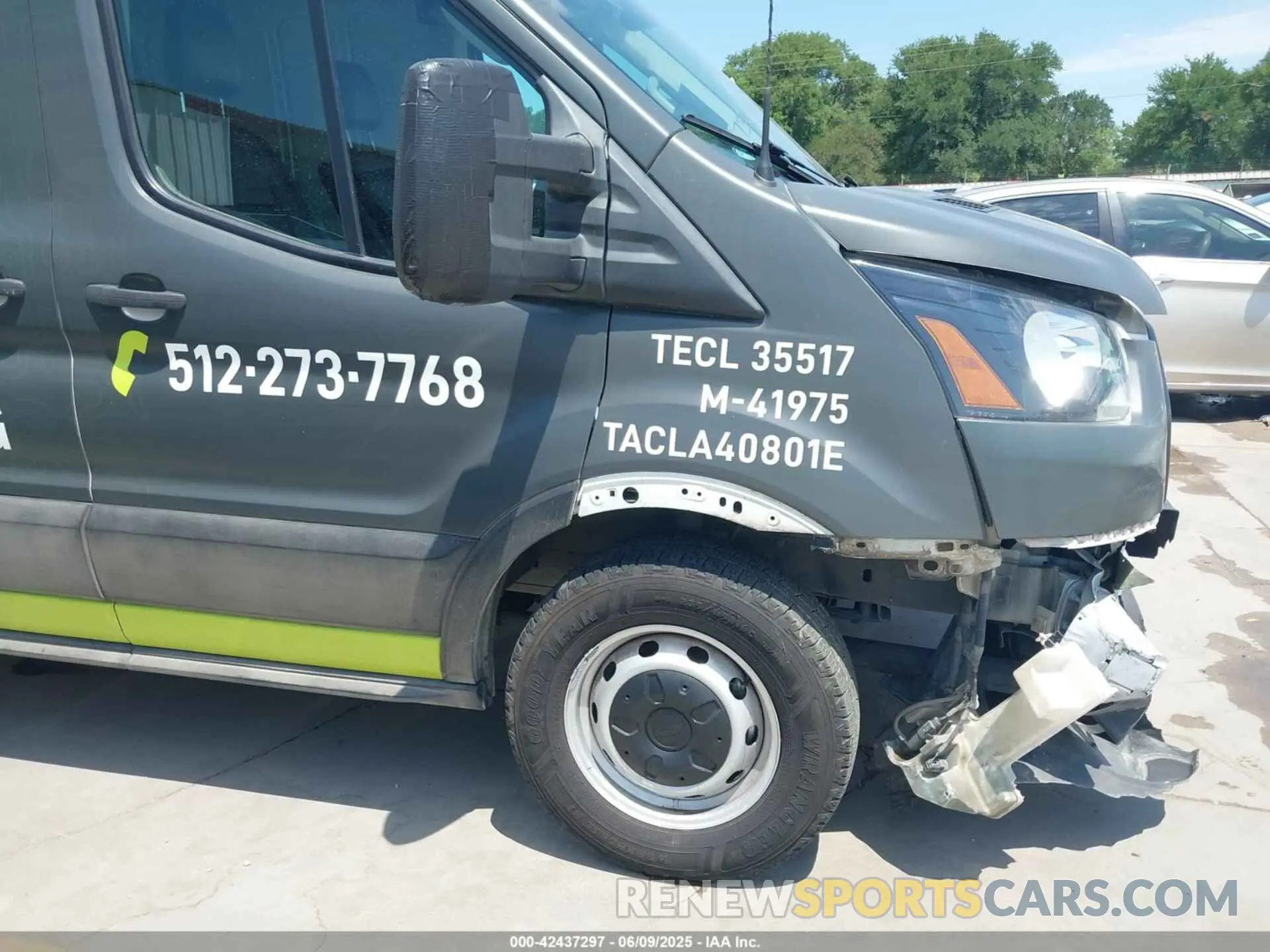 18 Photograph of a damaged car 1FTBR1C82LKB46155 FORD TRANSIT-250 2020