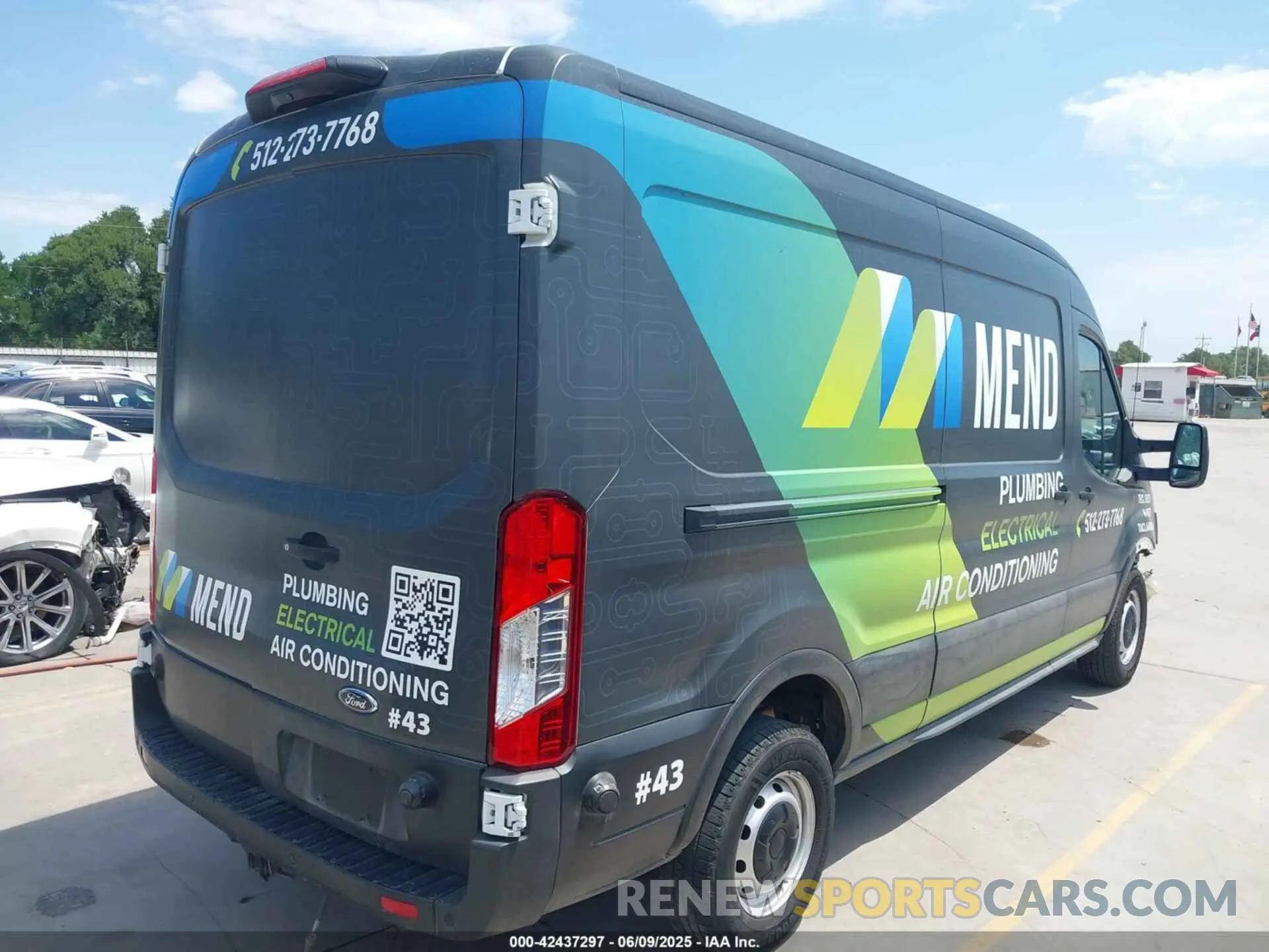 4 Photograph of a damaged car 1FTBR1C82LKB46155 FORD TRANSIT-250 2020