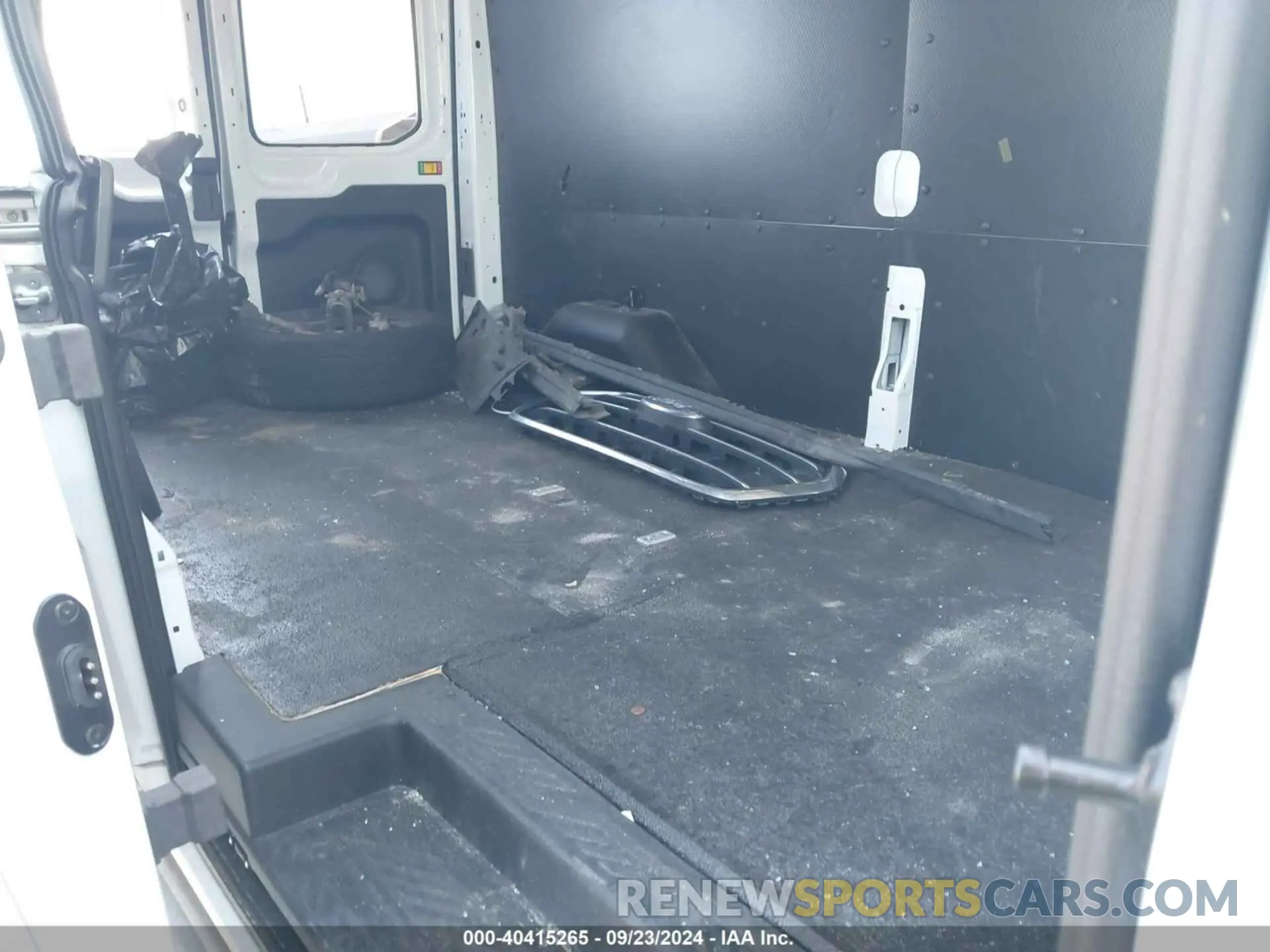 8 Photograph of a damaged car 1FTBR1C83LKB03380 FORD TRANSIT-250 2020
