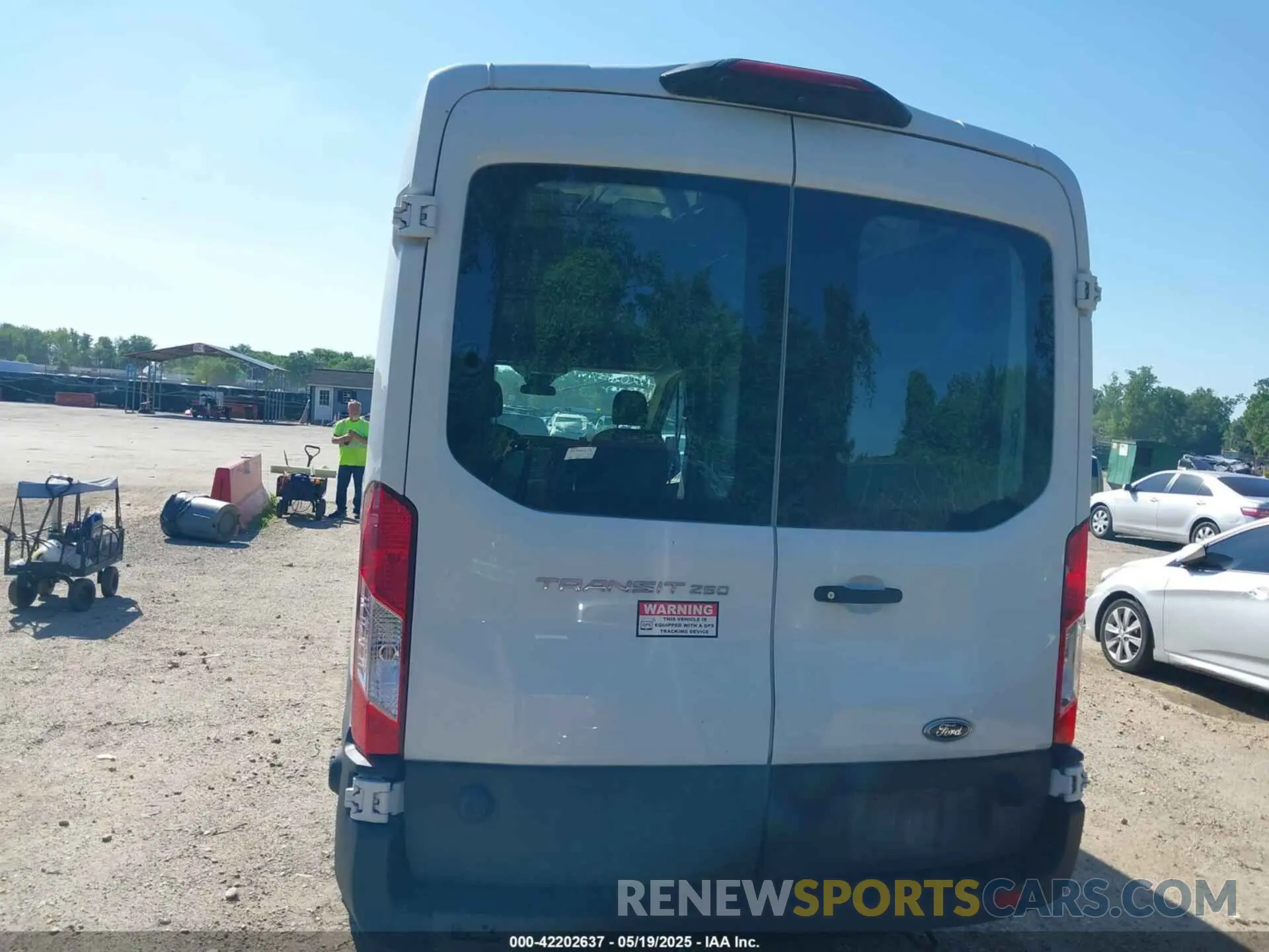 16 Photograph of a damaged car 1FTBR1C84LKA51595 FORD TRANSIT-250 2020