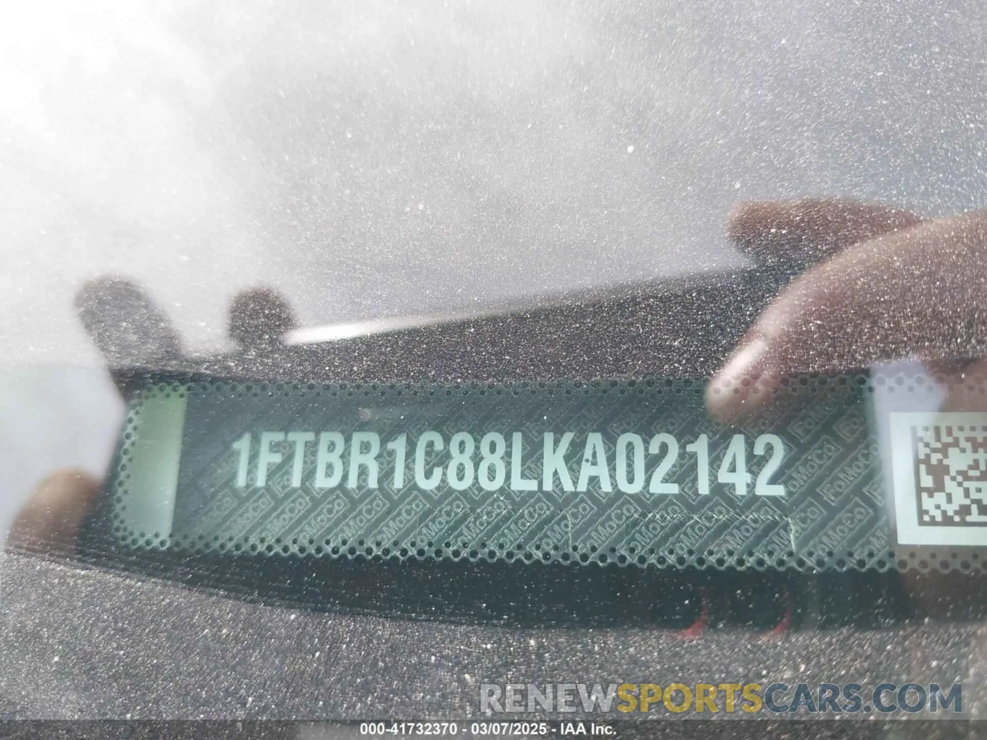 17 Photograph of a damaged car 1FTBR1C88LKA02142 FORD TRANSIT-250 2020