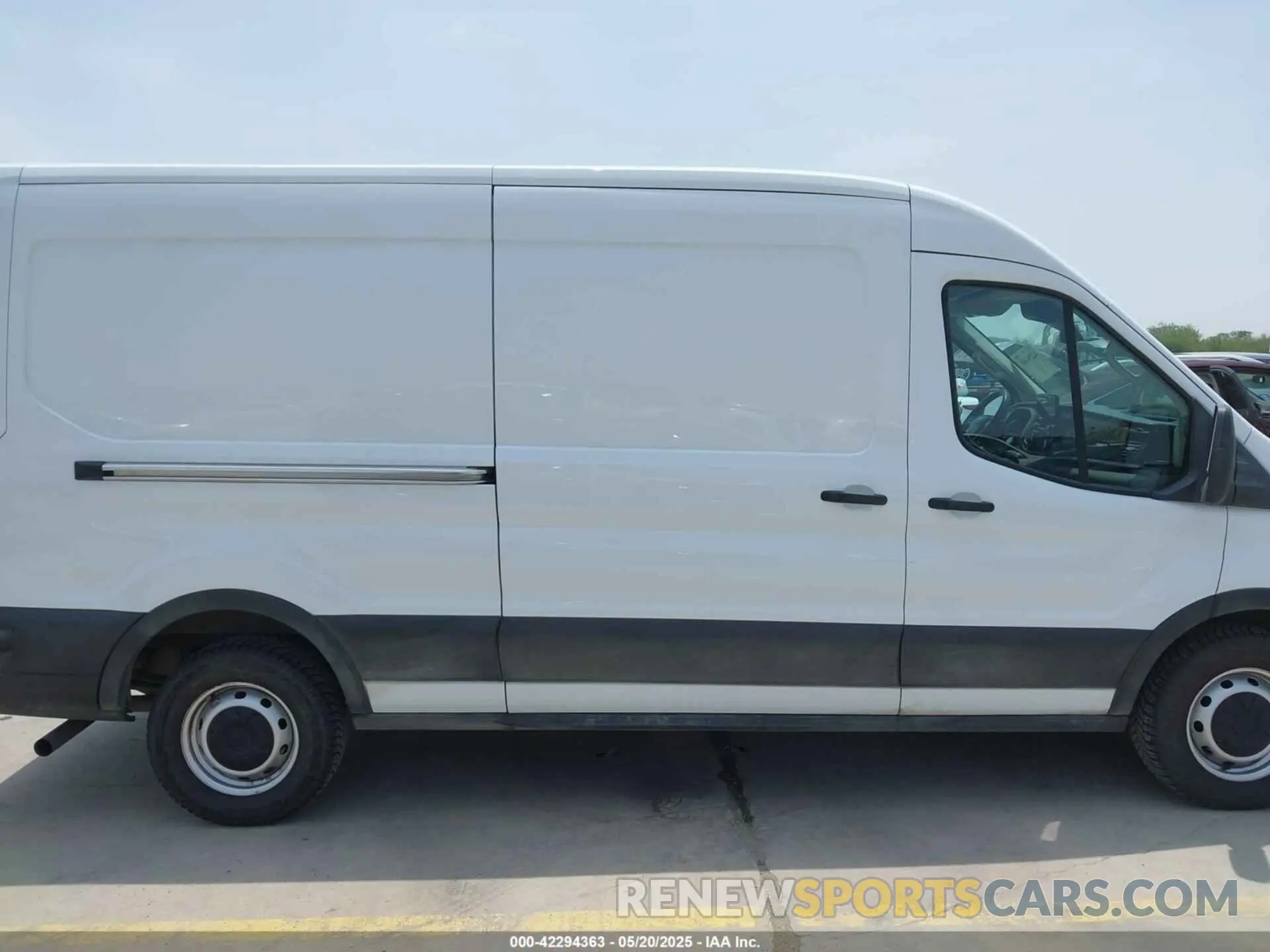 13 Photograph of a damaged car 1FTBR1CG4LKB26402 FORD TRANSIT-250 2020