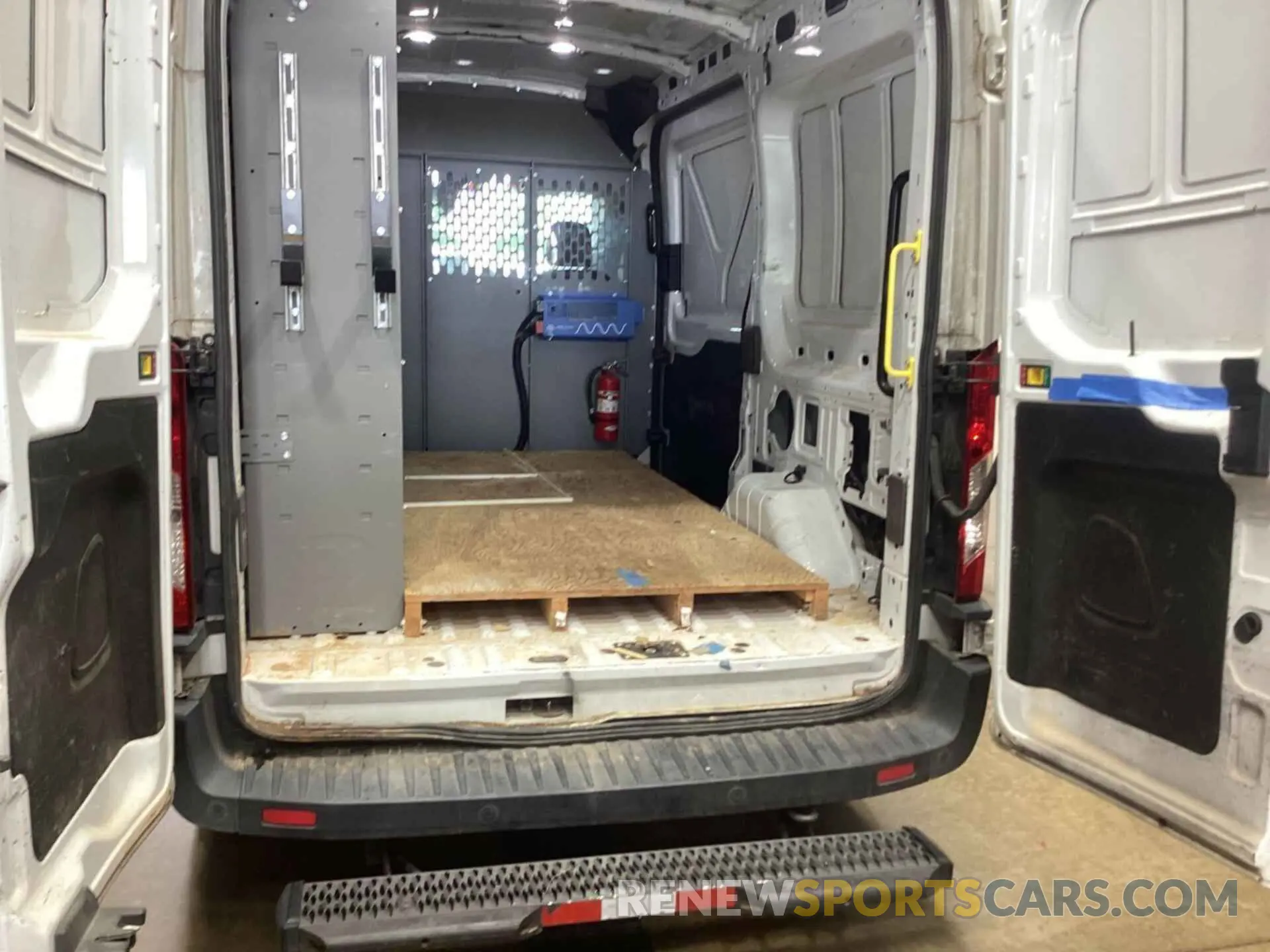 37 Photograph of a damaged car 1FTBR1CG6LKB75357 FORD TRANSIT-250 2020