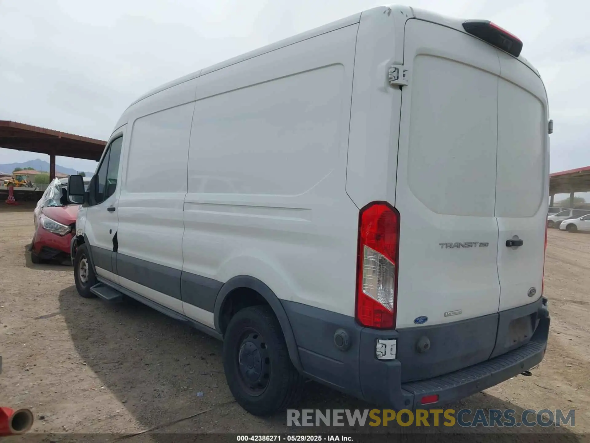 3 Photograph of a damaged car 1FTBR1CG8LKA69072 FORD TRANSIT-250 2020
