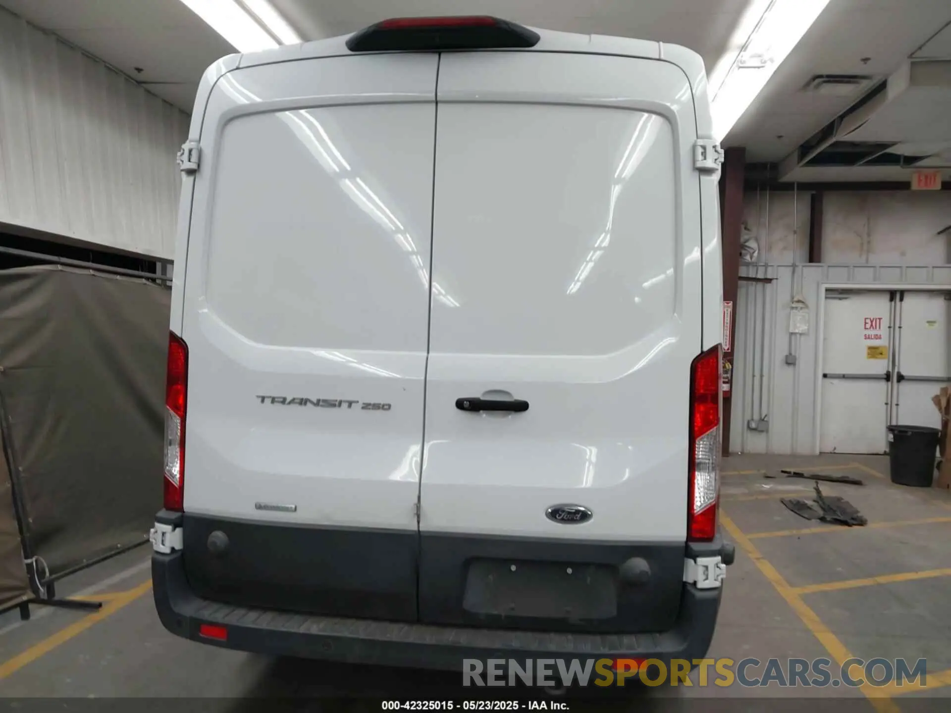 17 Photograph of a damaged car 1FTBR1CG8LKB66921 FORD TRANSIT-250 2020