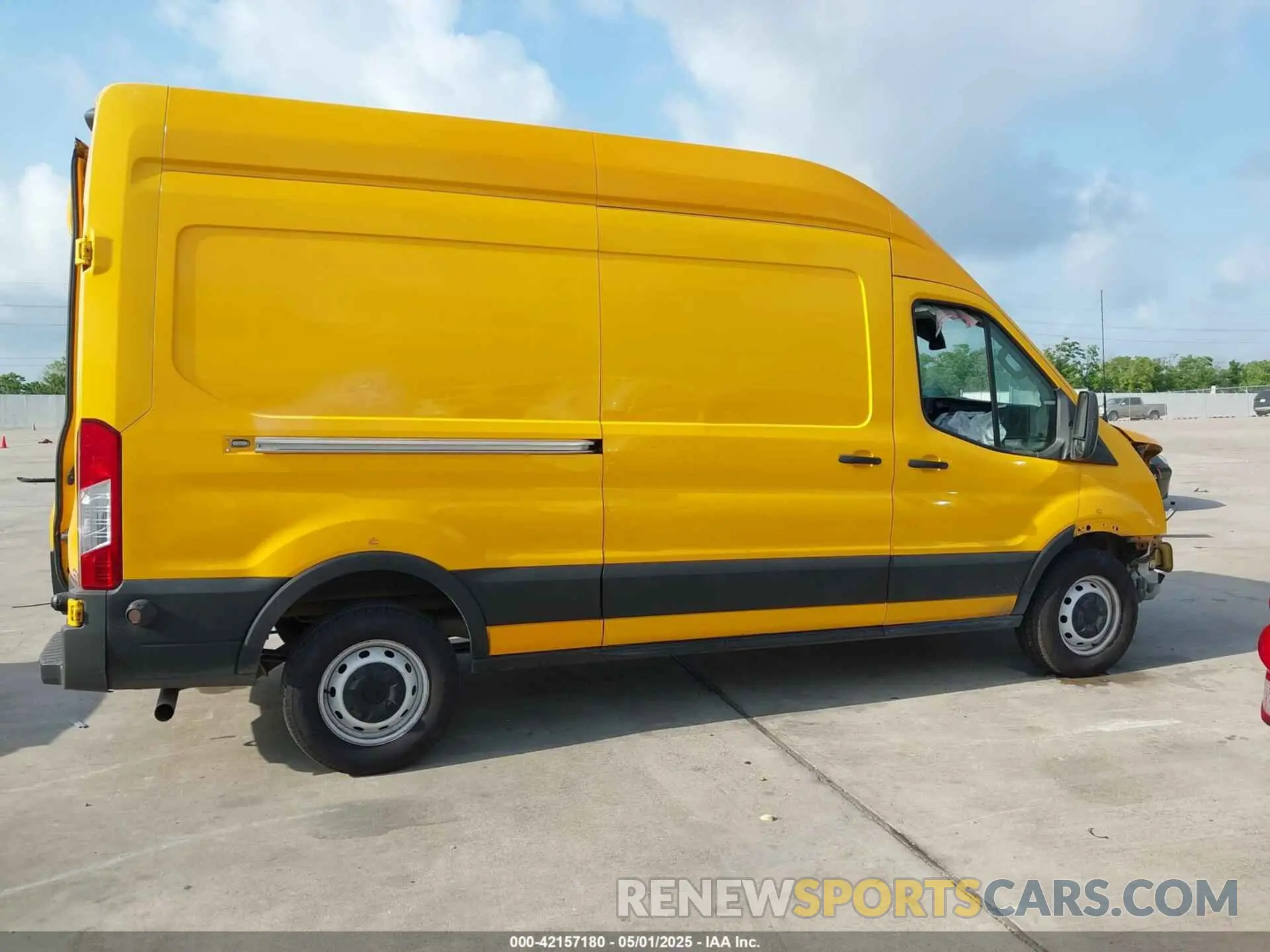 13 Photograph of a damaged car 1FTBR1X81LKA56814 FORD TRANSIT-250 2020