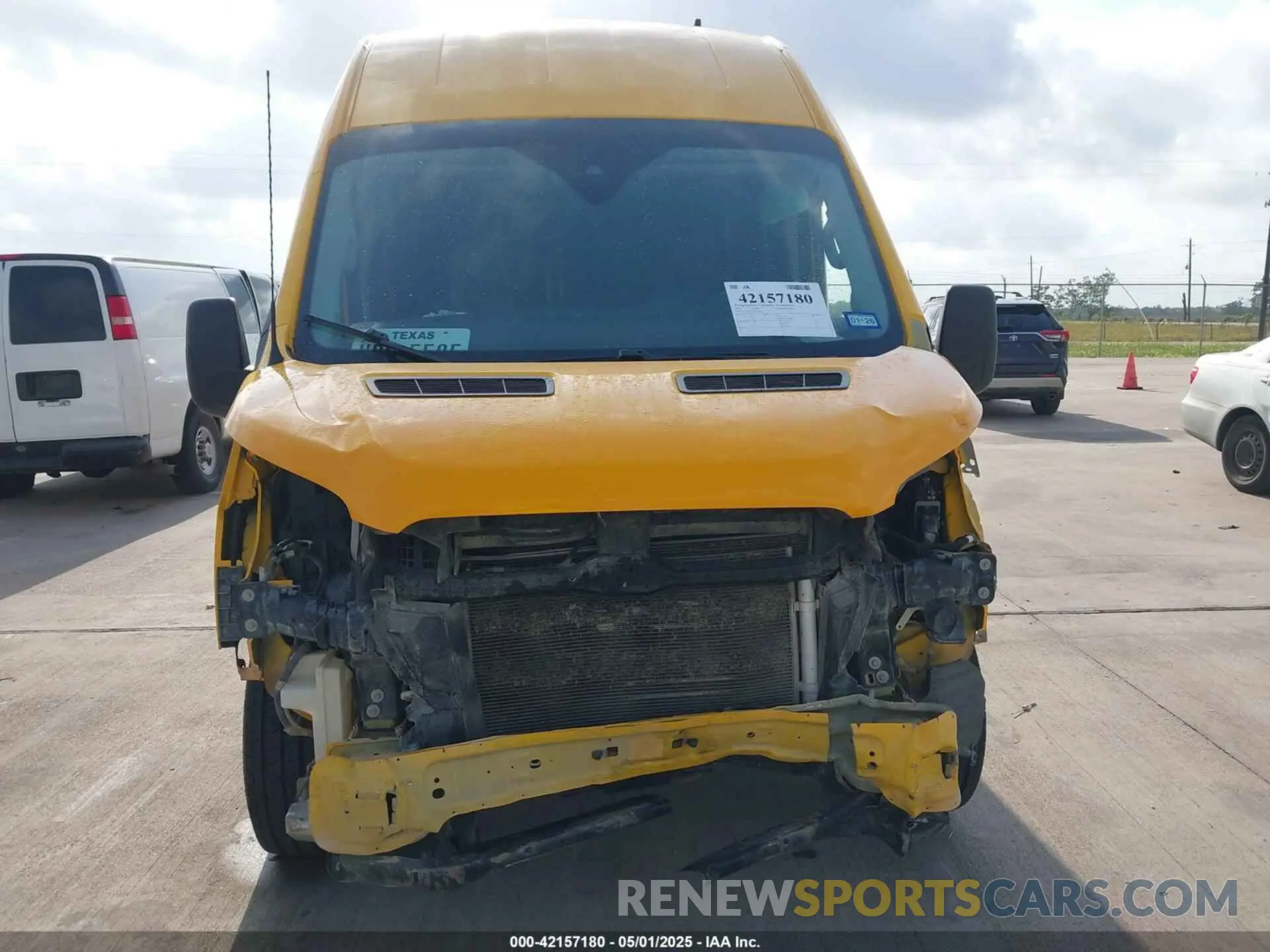 6 Photograph of a damaged car 1FTBR1X81LKA56814 FORD TRANSIT-250 2020