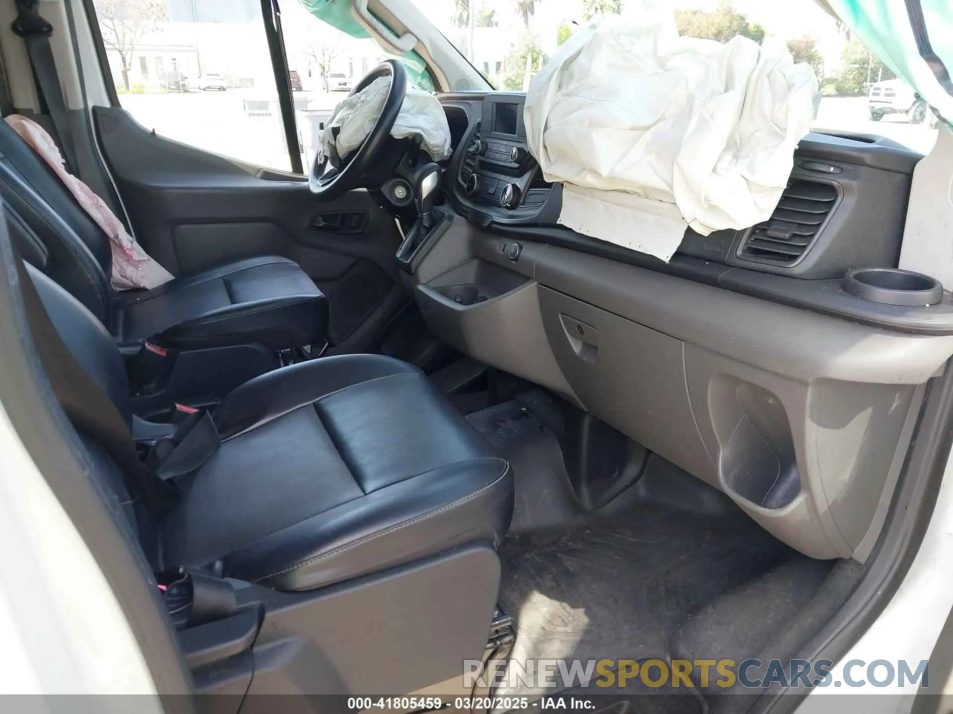 5 Photograph of a damaged car 1FTBR1Y80LKA67205 FORD TRANSIT-250 2020