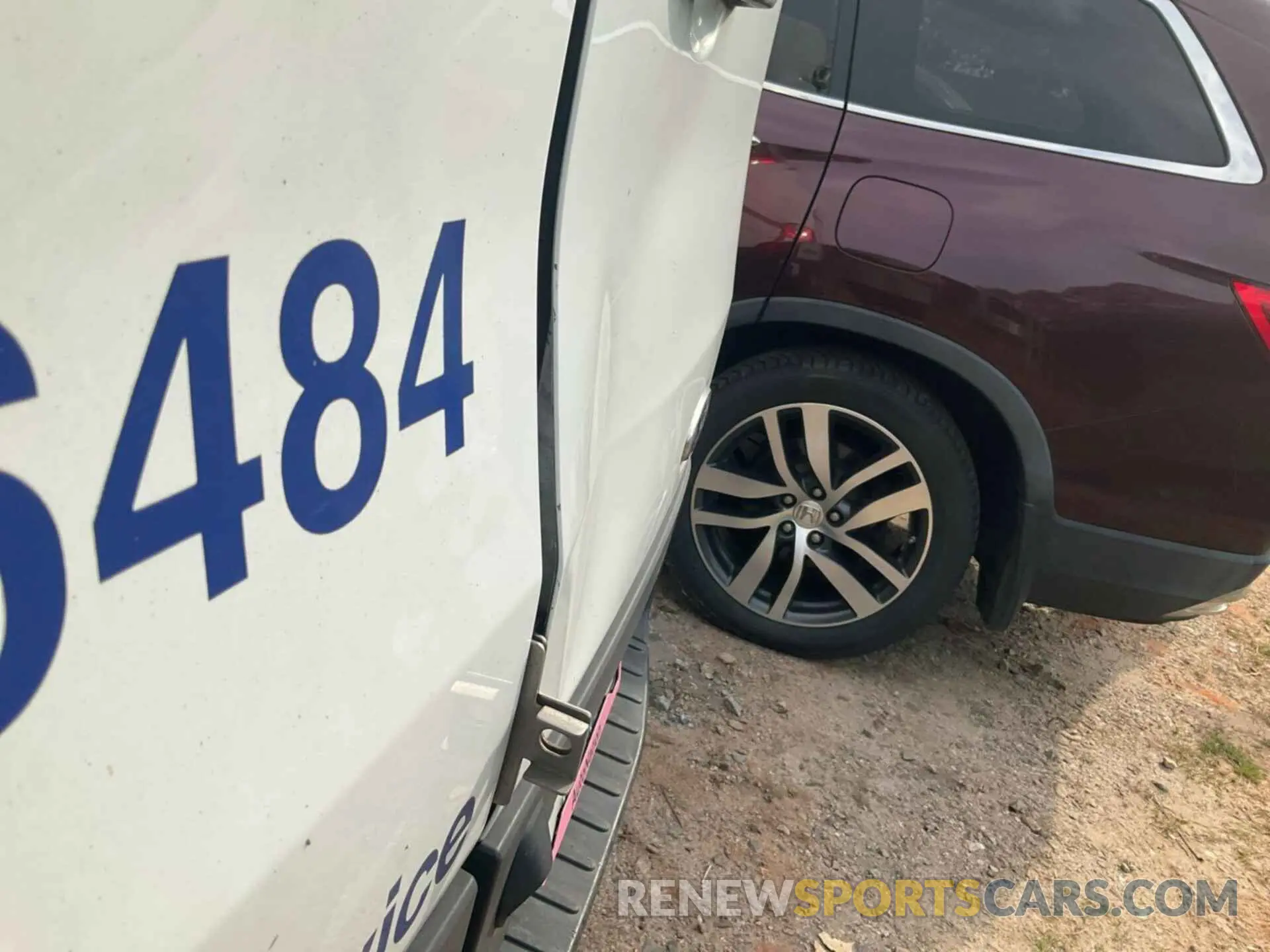 5 Photograph of a damaged car 1FTBR1Y85LKB76565 FORD TRANSIT-250 2020
