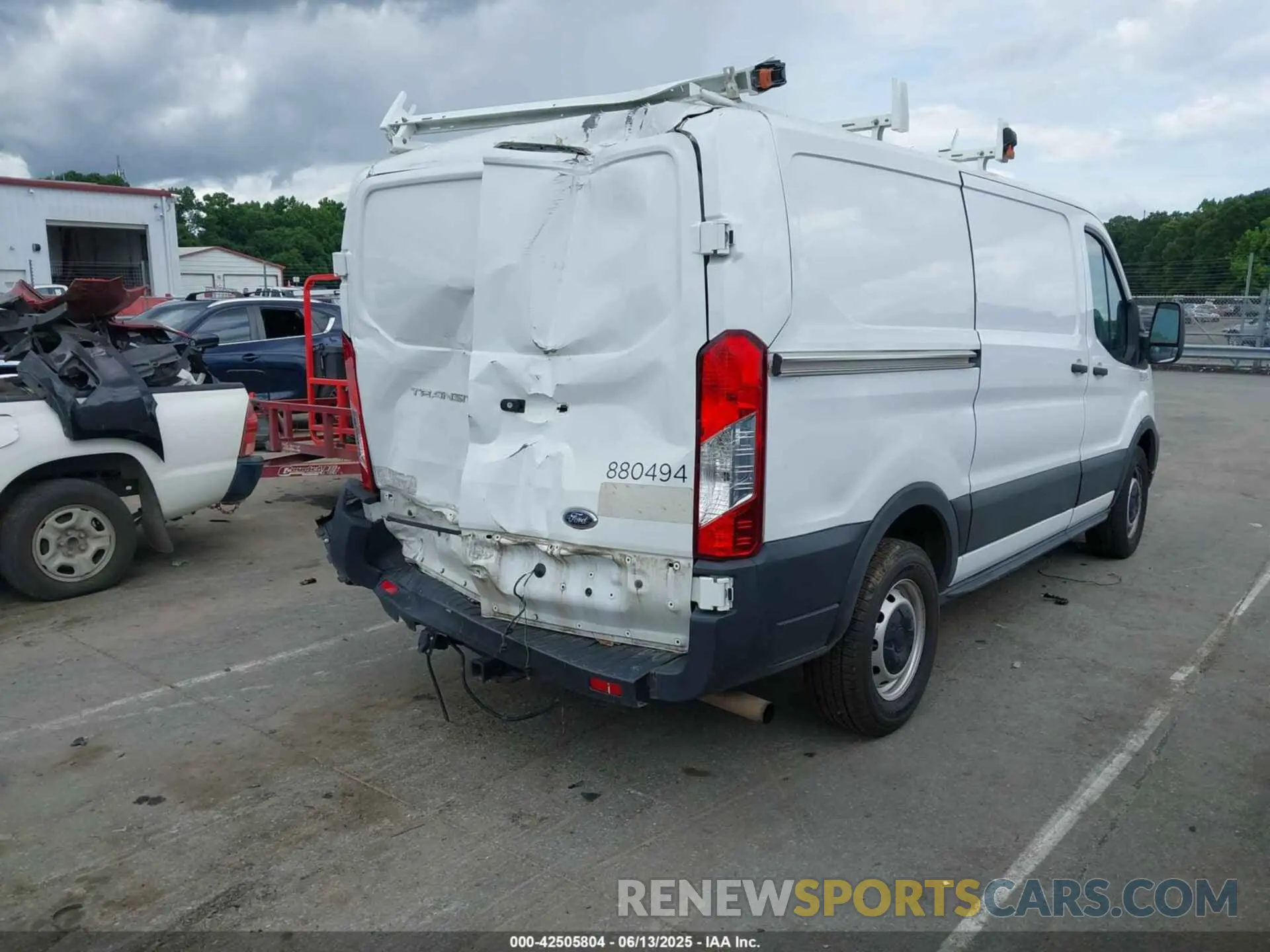 4 Photograph of a damaged car 1FTBR1Y86LKA35522 FORD TRANSIT-250 2020