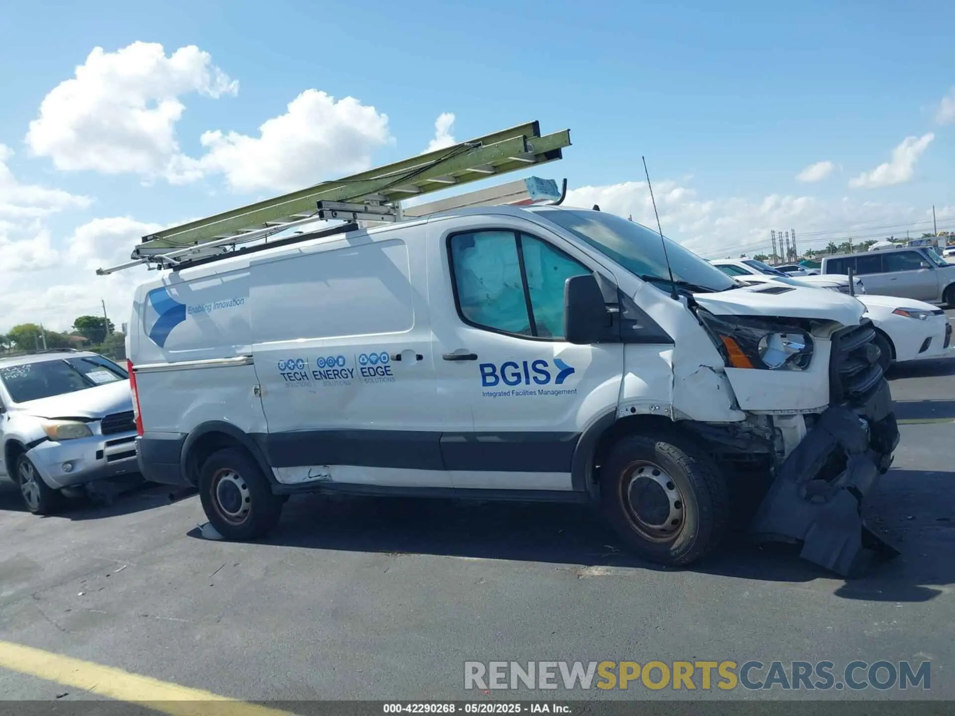 12 Photograph of a damaged car 1FTBR1Y86LKB30999 FORD TRANSIT-250 2020