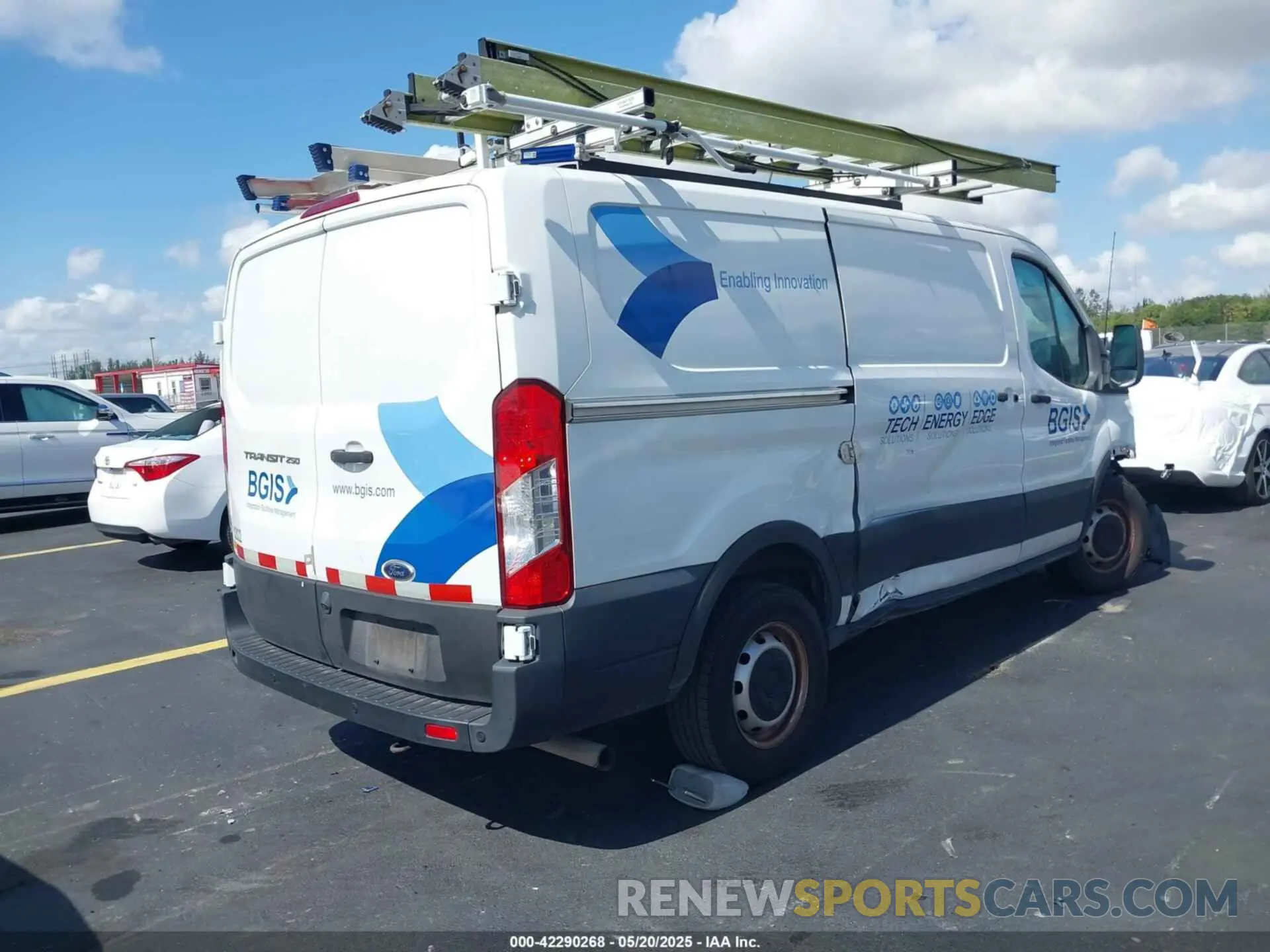 4 Photograph of a damaged car 1FTBR1Y86LKB30999 FORD TRANSIT-250 2020