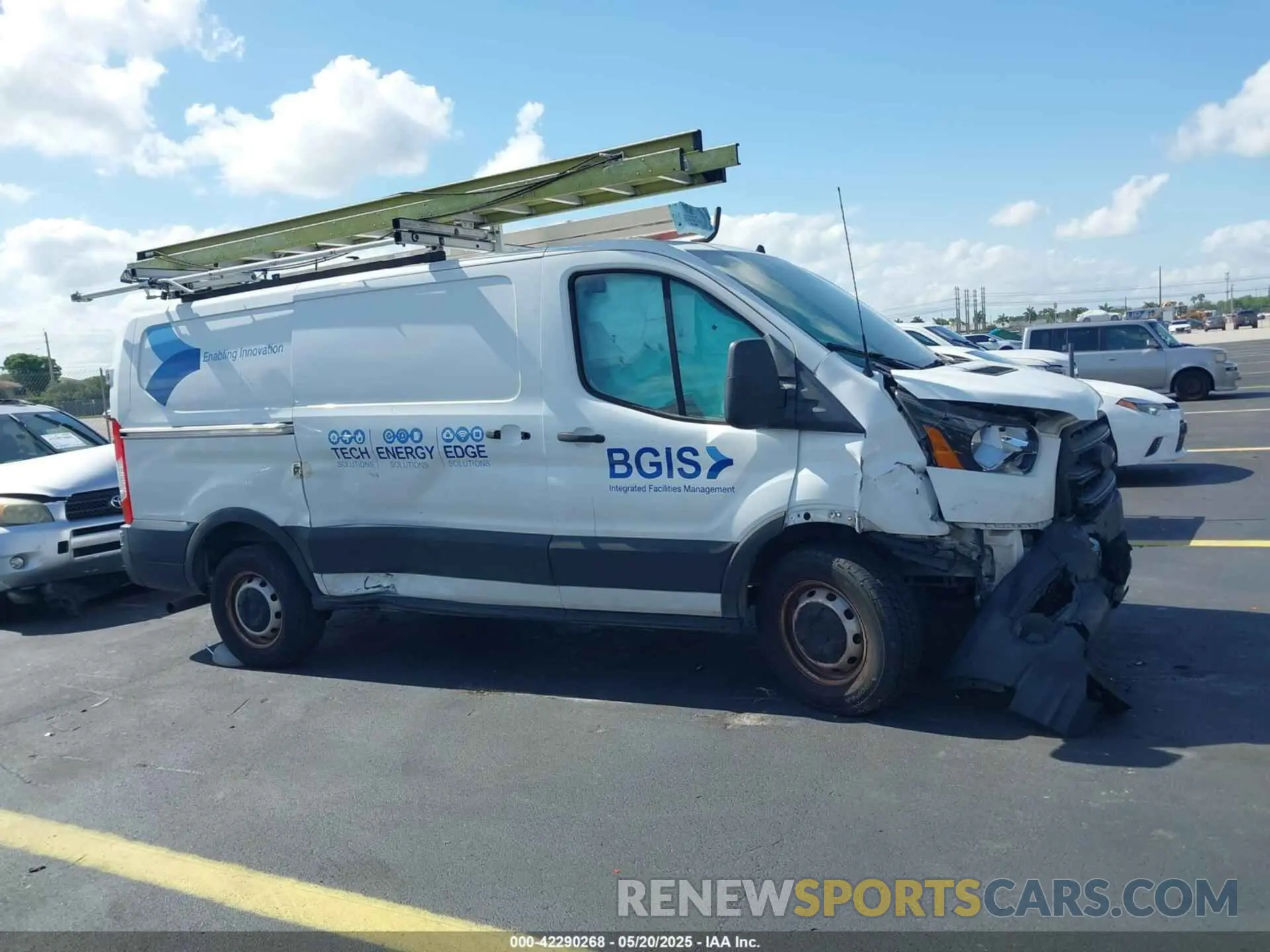 6 Photograph of a damaged car 1FTBR1Y86LKB30999 FORD TRANSIT-250 2020