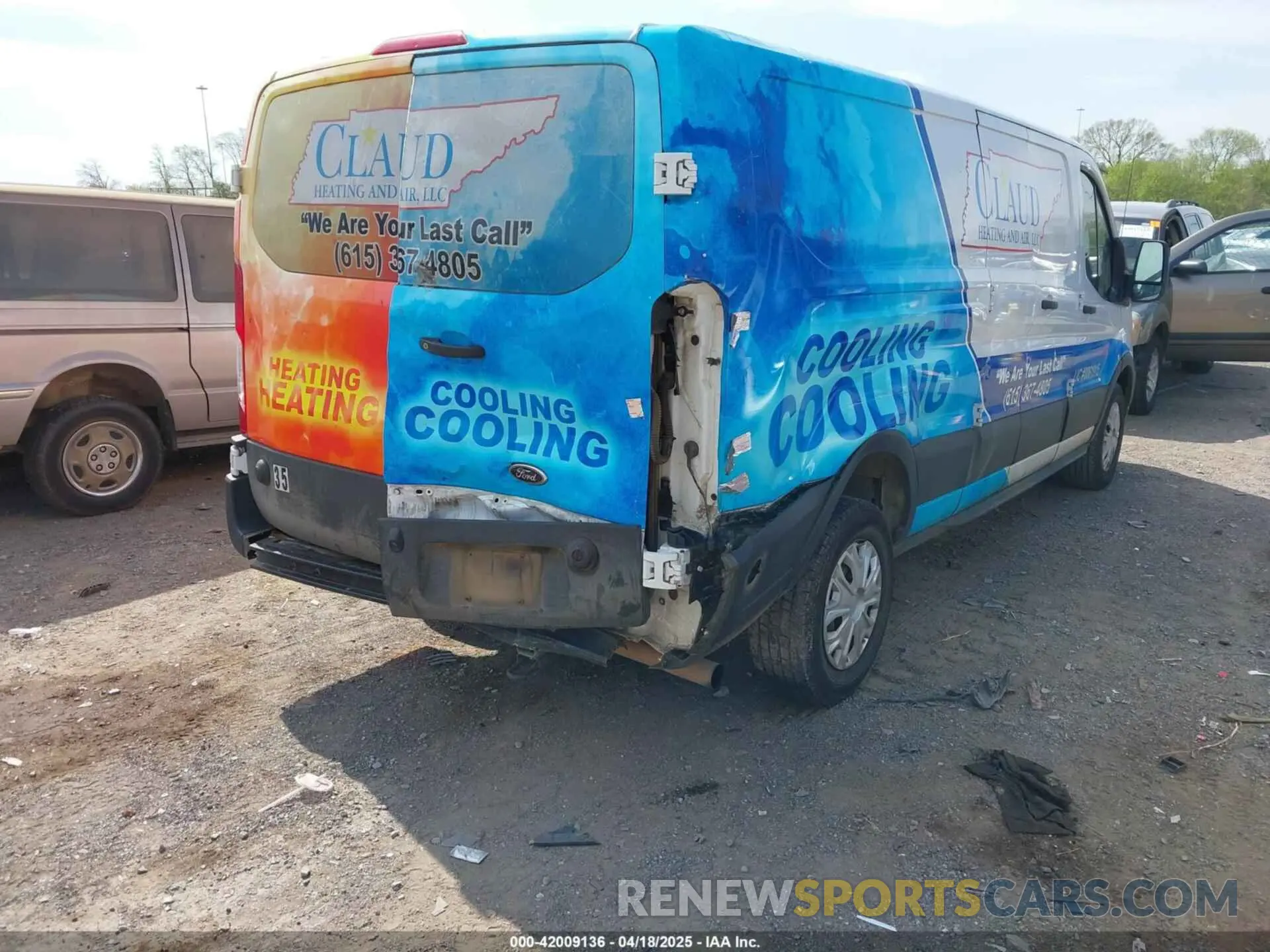 4 Photograph of a damaged car 1FTBR1Y88LKB48985 FORD TRANSIT-250 2020