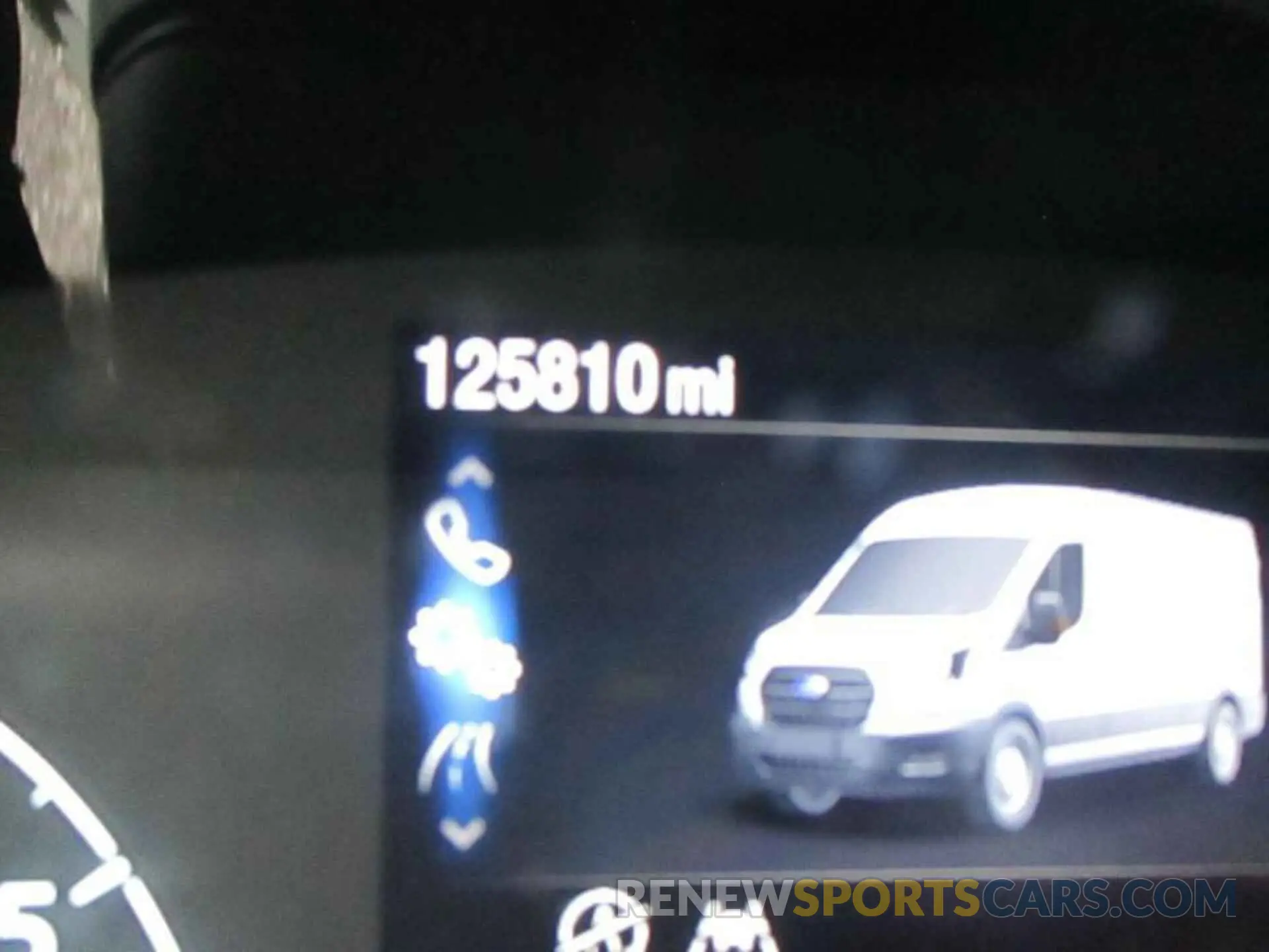 9 Photograph of a damaged car 1FTBR1YG4LKA26096 FORD TRANSIT-250 2020