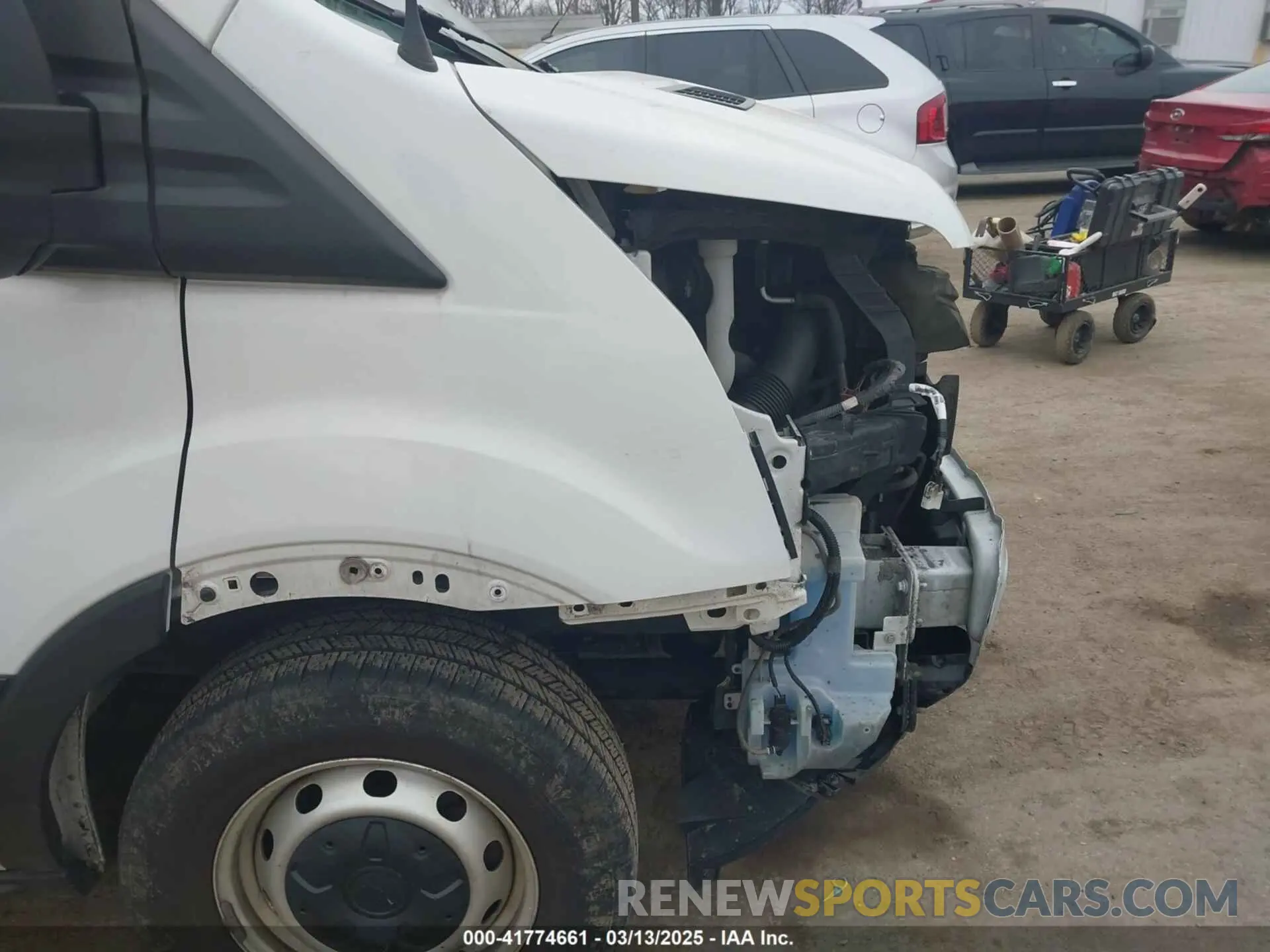 18 Photograph of a damaged car 1FTBR1YG7LKA35097 FORD TRANSIT-250 2020