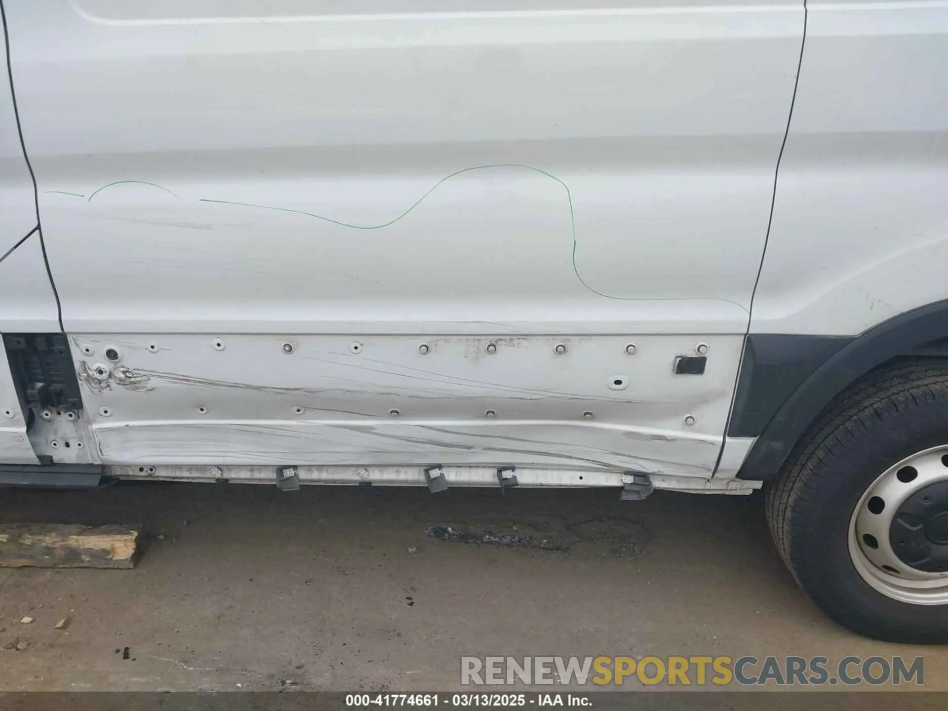 22 Photograph of a damaged car 1FTBR1YG7LKA35097 FORD TRANSIT-250 2020