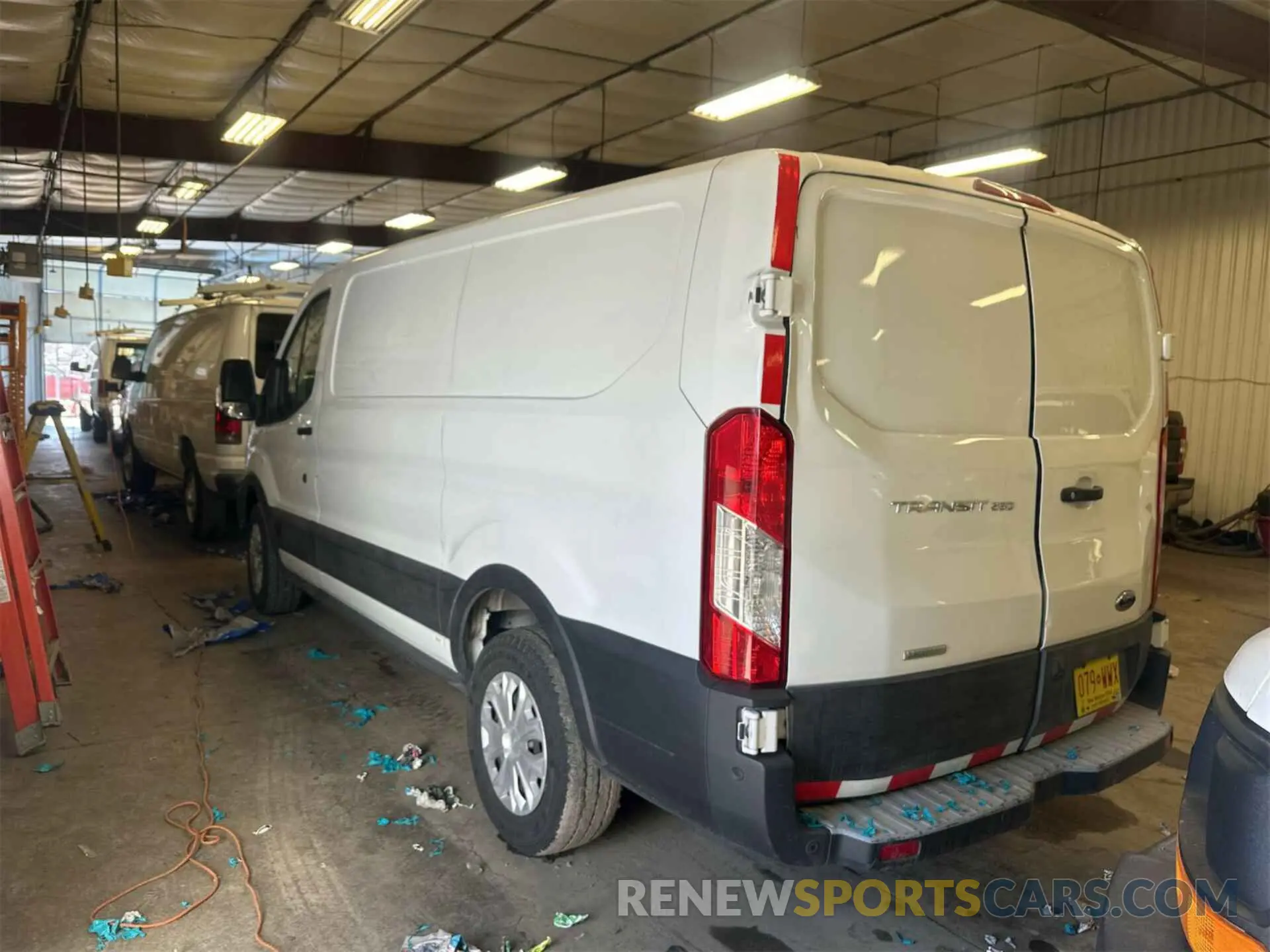 24 Photograph of a damaged car 1FTBR1YGXLKB79159 FORD TRANSIT-250 2020