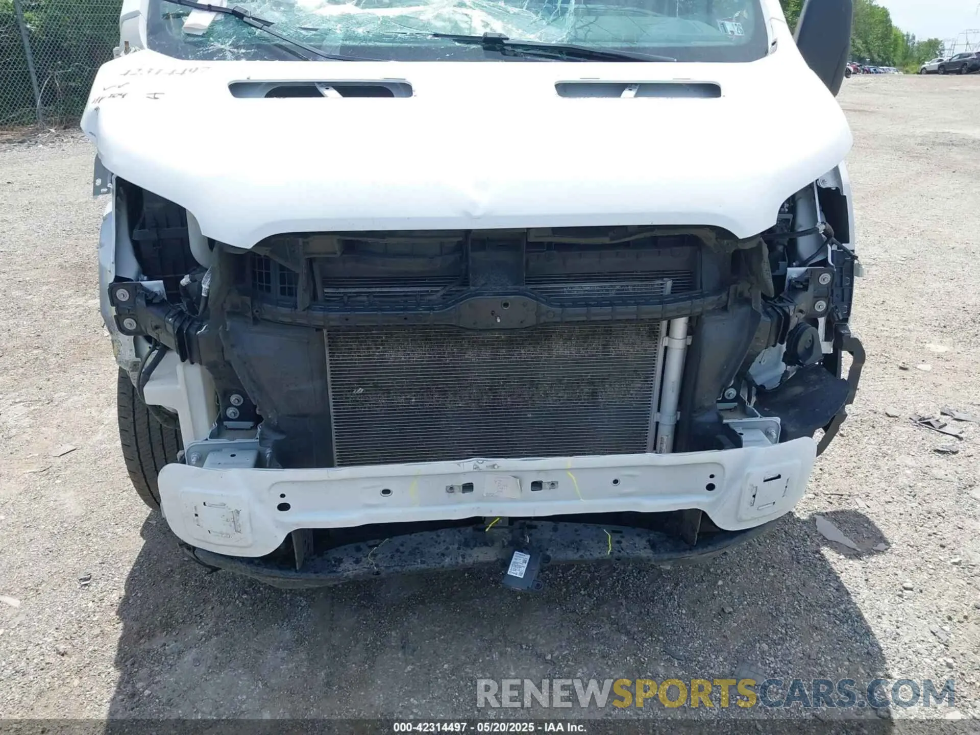 6 Photograph of a damaged car 1FTBR2C88LKA67899 FORD TRANSIT-250 2020
