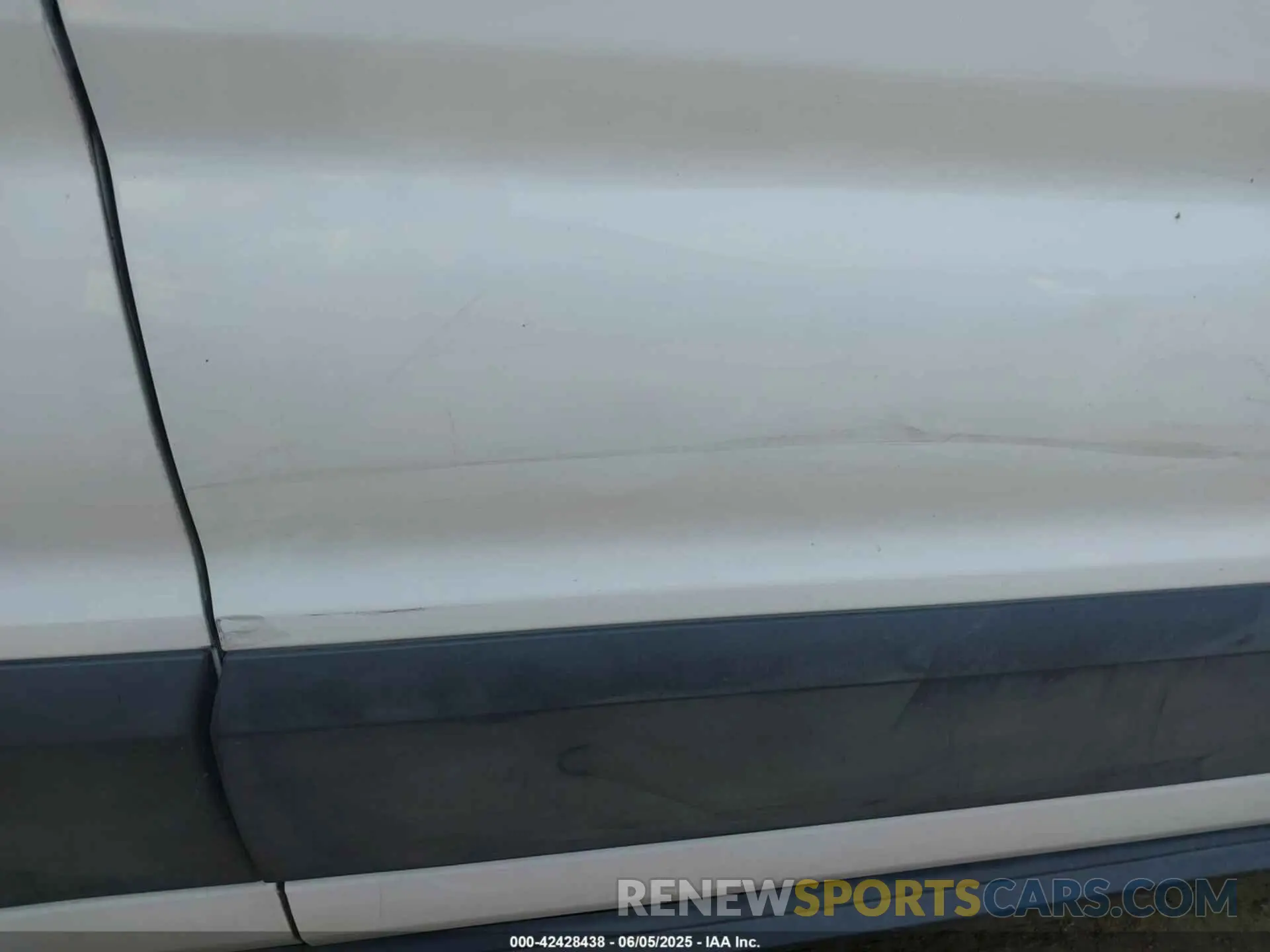 21 Photograph of a damaged car 1FTBR1C85MKA12354 FORD TRANSIT-250 2021