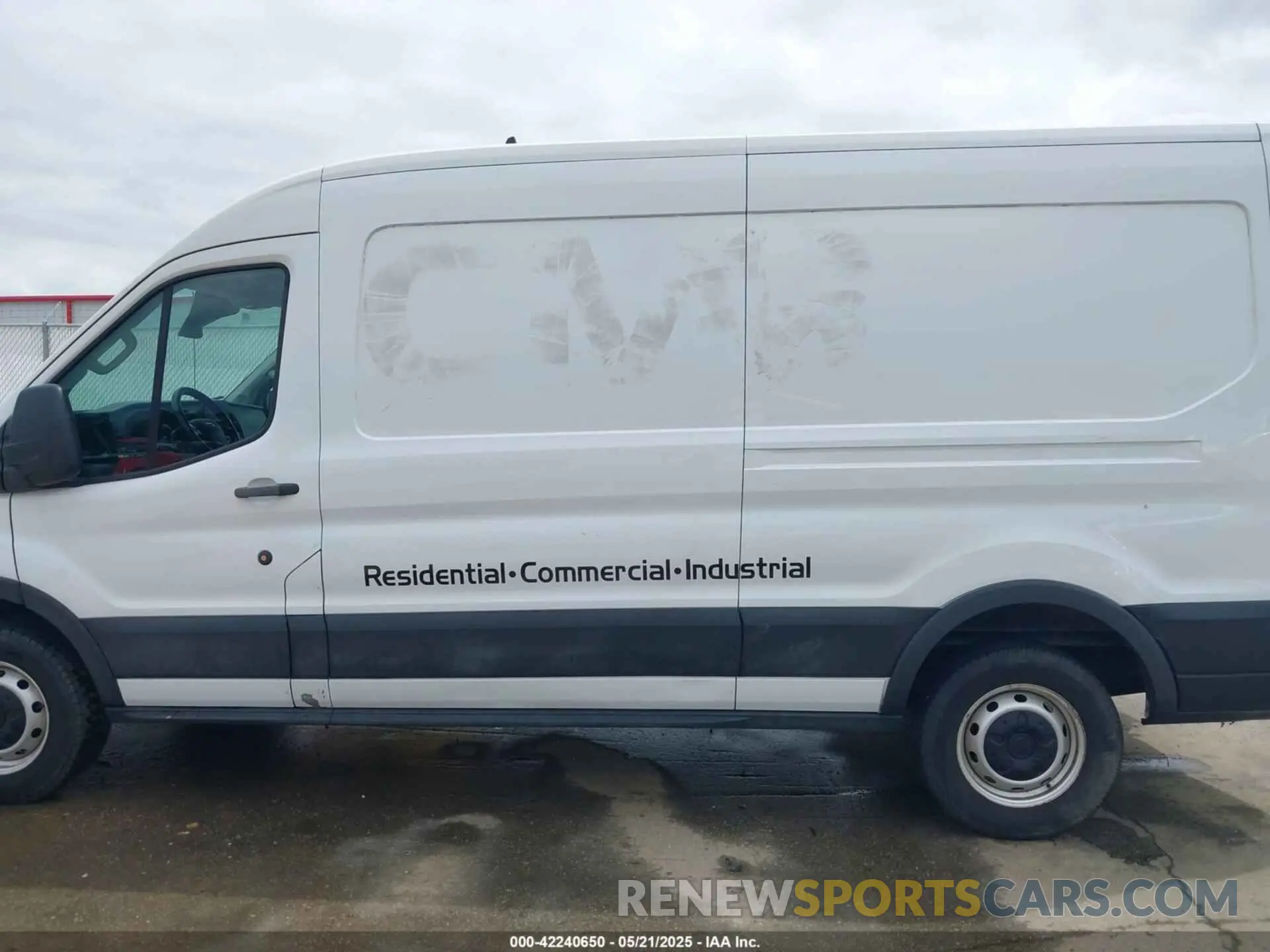 14 Photograph of a damaged car 1FTBR1C87MKA18947 FORD TRANSIT-250 2021