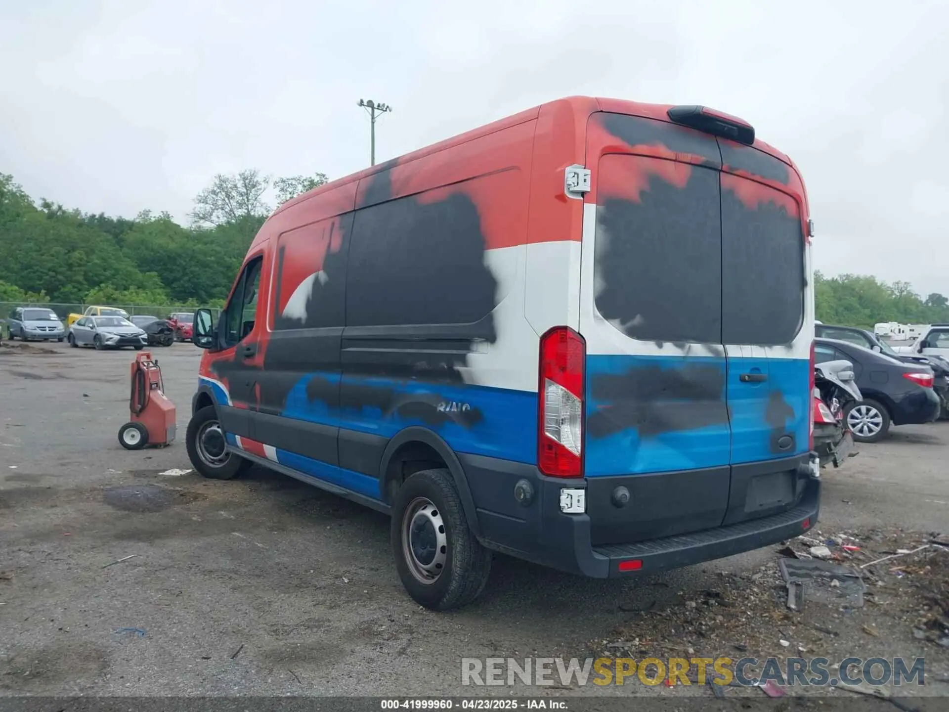 3 Photograph of a damaged car 1FTBR1C87MKA38664 FORD TRANSIT-250 2021