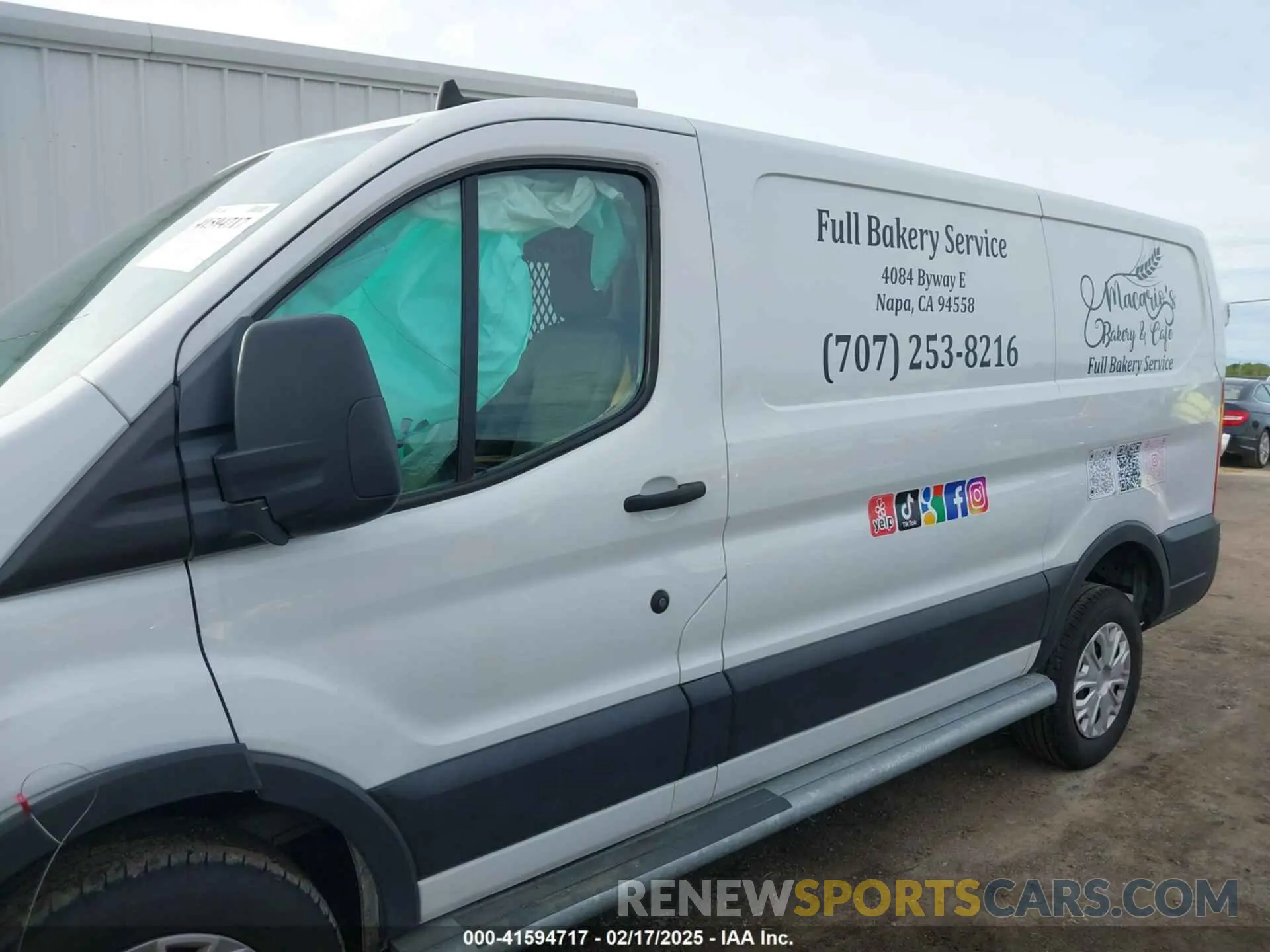 14 Photograph of a damaged car 1FTBR1Y81MKA25014 FORD TRANSIT-250 2021
