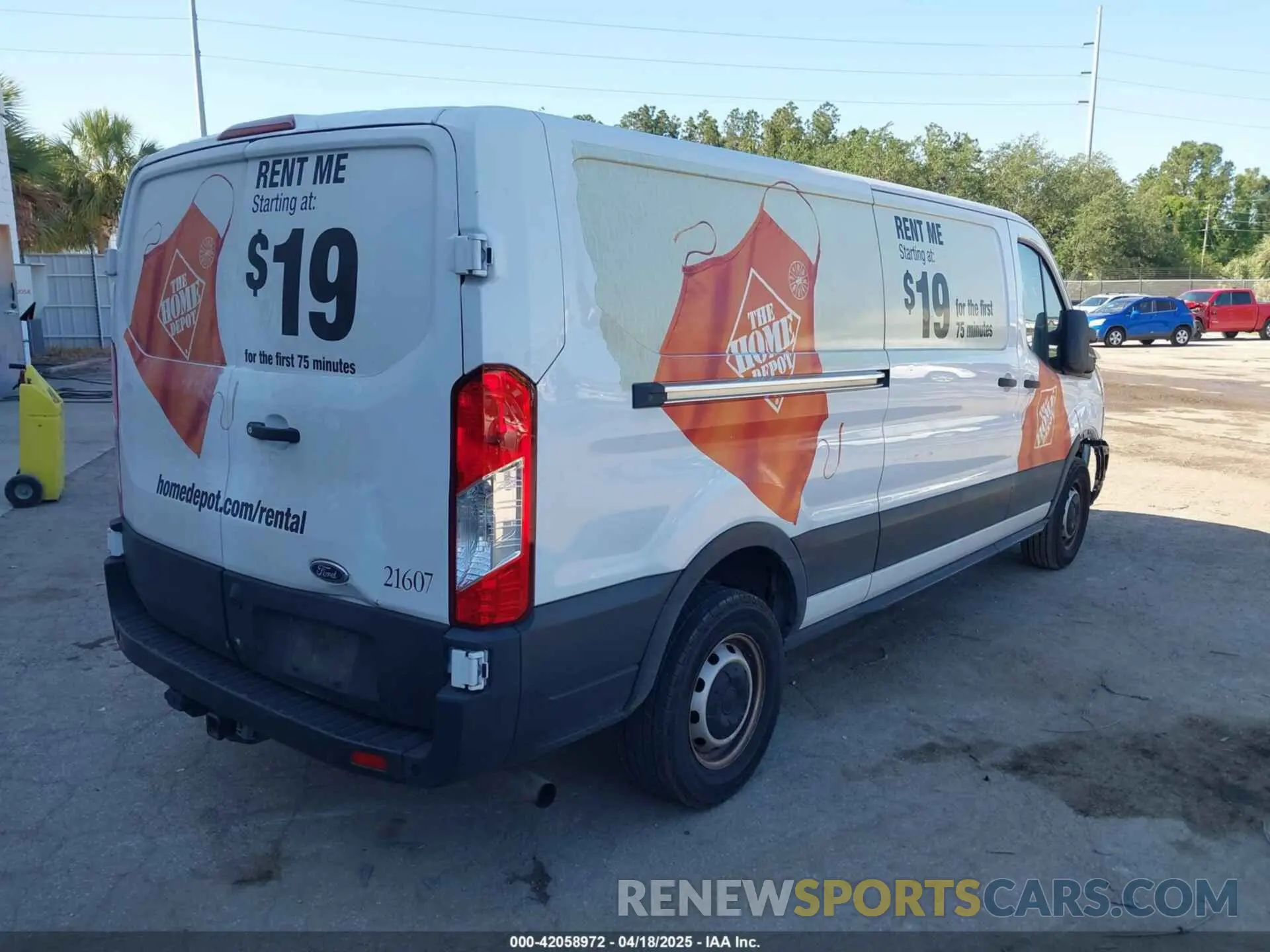 4 Photograph of a damaged car 1FTBR1Y82MKA53386 FORD TRANSIT-250 2021