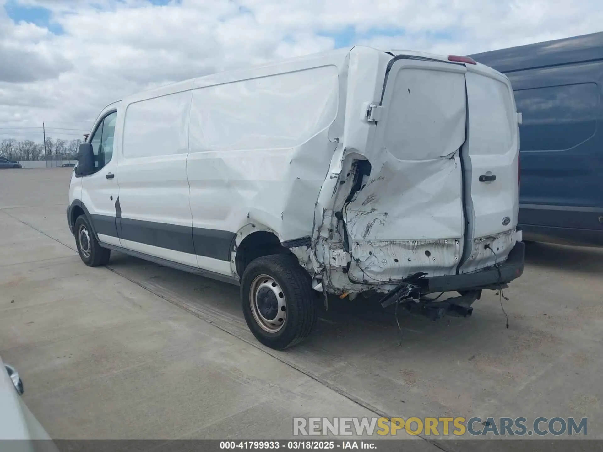 3 Photograph of a damaged car 1FTBR1Y84MKA41093 FORD TRANSIT-250 2021