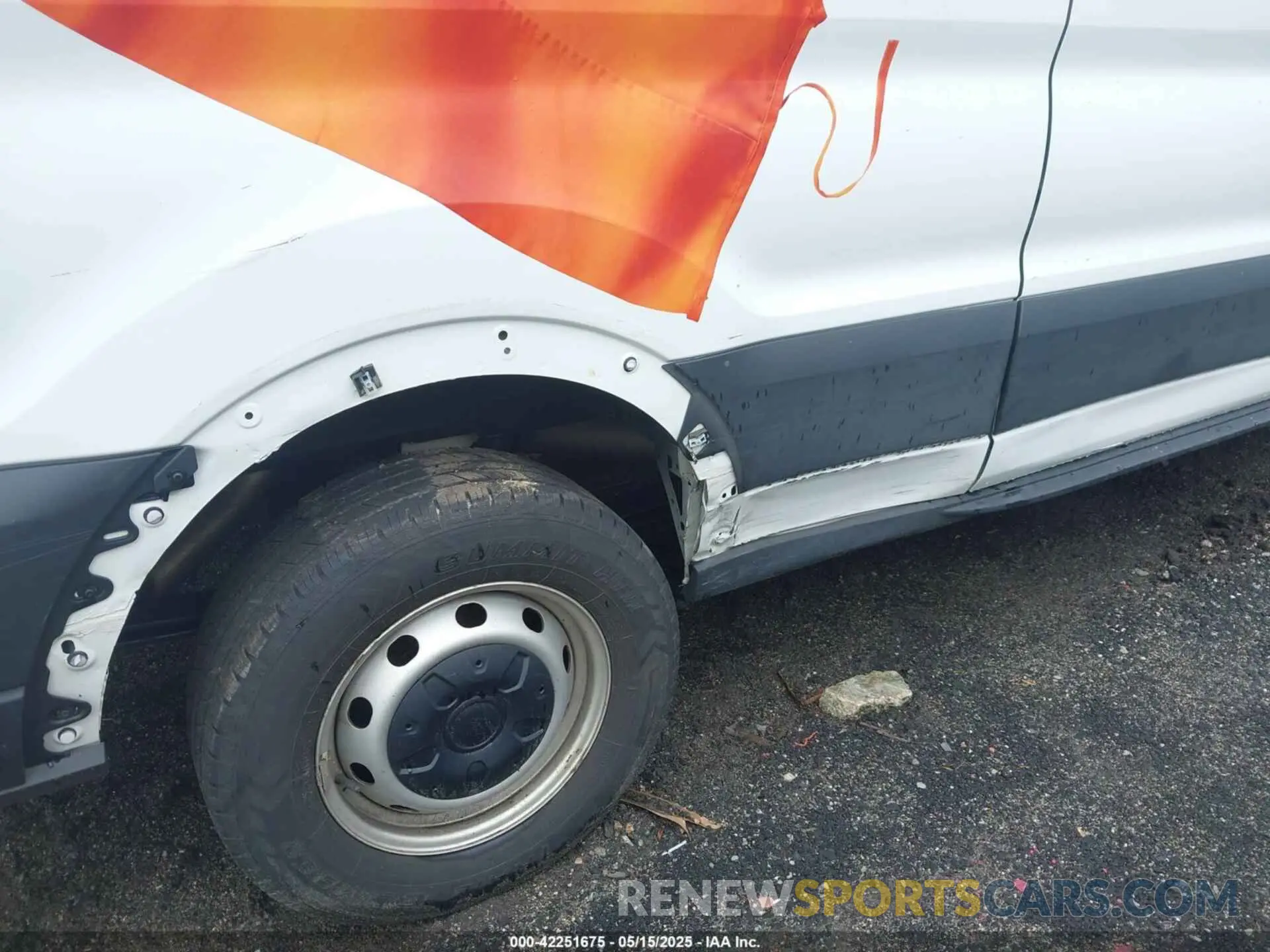 6 Photograph of a damaged car 1FTBR1Y87MKA76372 FORD TRANSIT-250 2021
