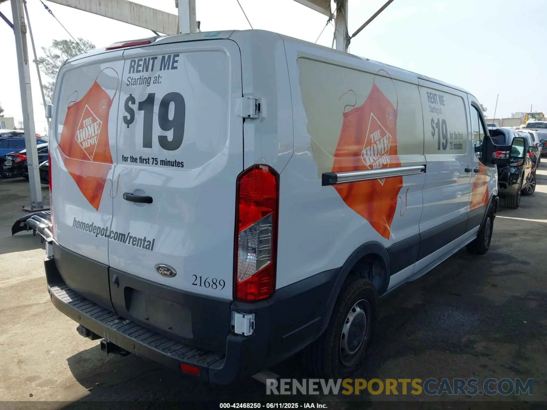 4 Photograph of a damaged car 1FTBR1Y89MKA76356 FORD TRANSIT-250 2021