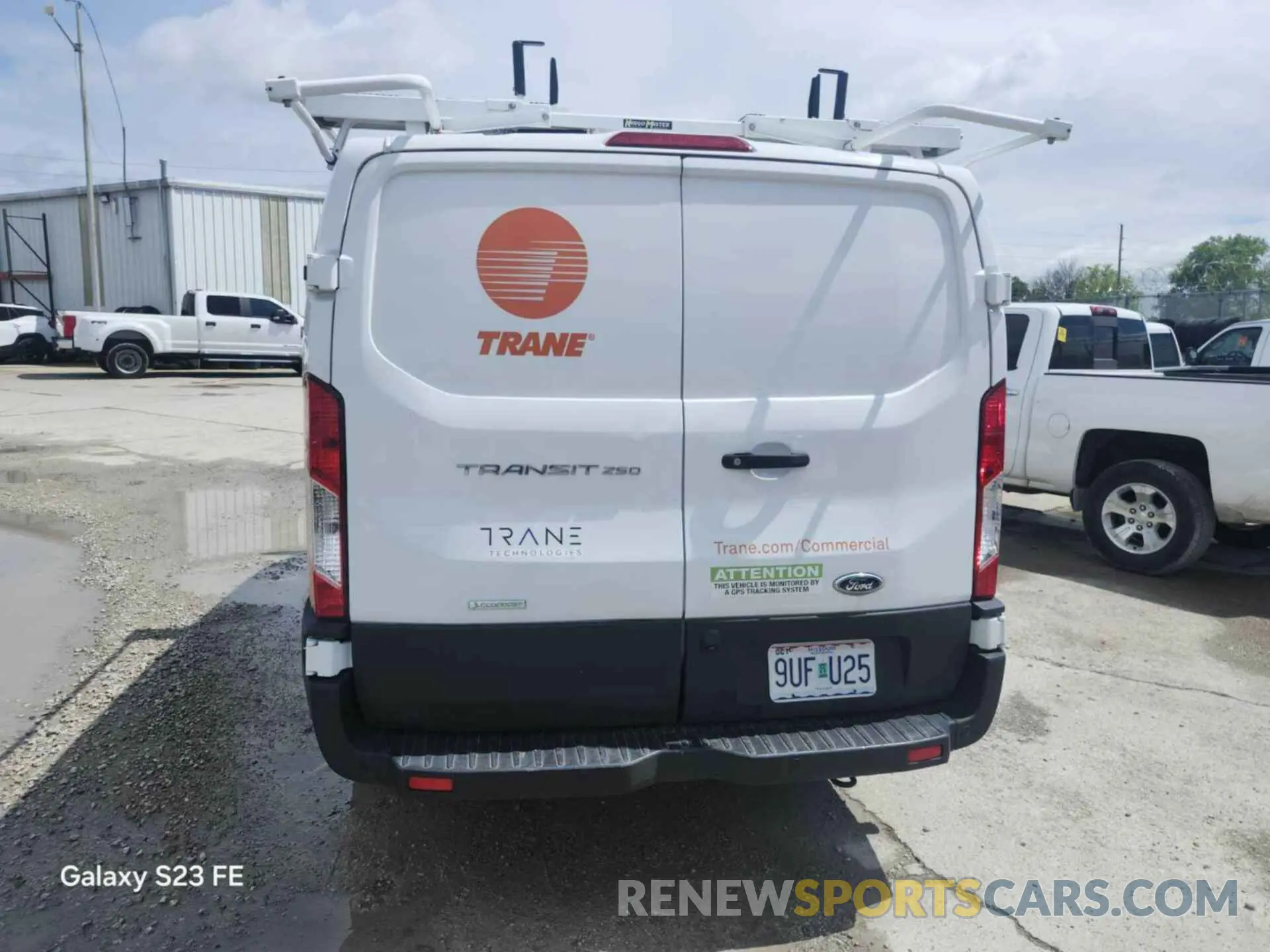 10 Photograph of a damaged car 1FTBR1YG0MKA43124 FORD TRANSIT-250 2021