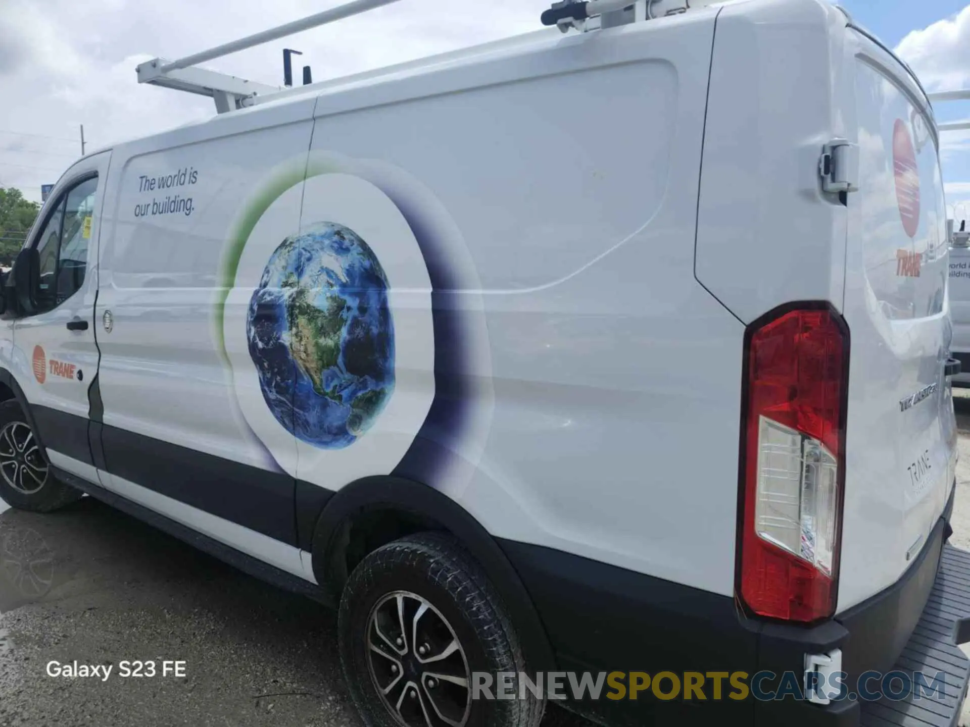 28 Photograph of a damaged car 1FTBR1YG0MKA43124 FORD TRANSIT-250 2021