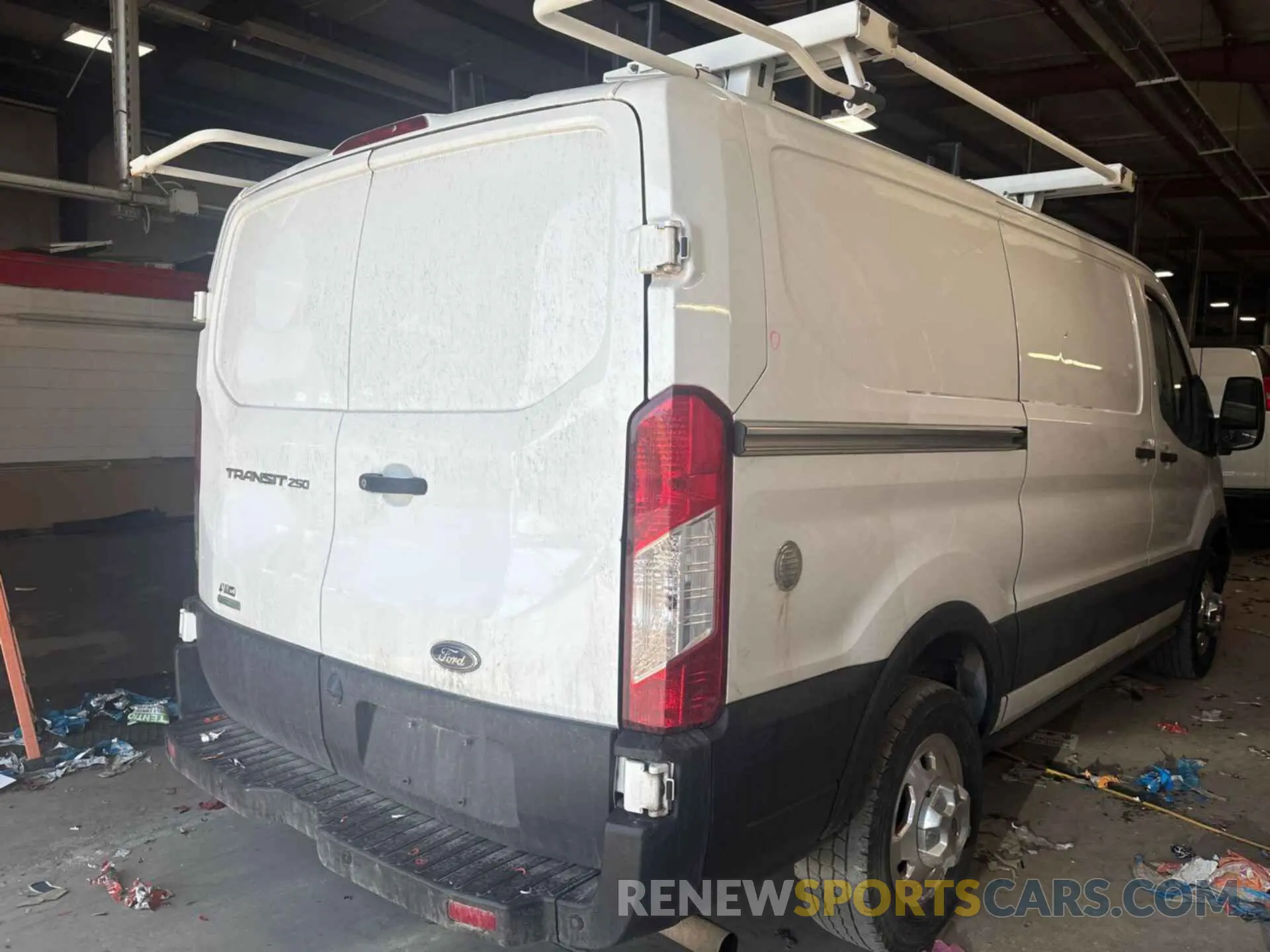 4 Photograph of a damaged car 1FTBR2YG8MKA43152 FORD TRANSIT-250 2021