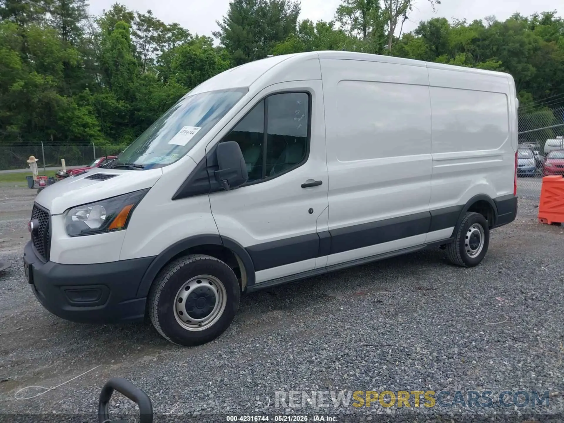 2 Photograph of a damaged car 1FTBR1C85NKA74578 FORD TRANSIT-250 2022