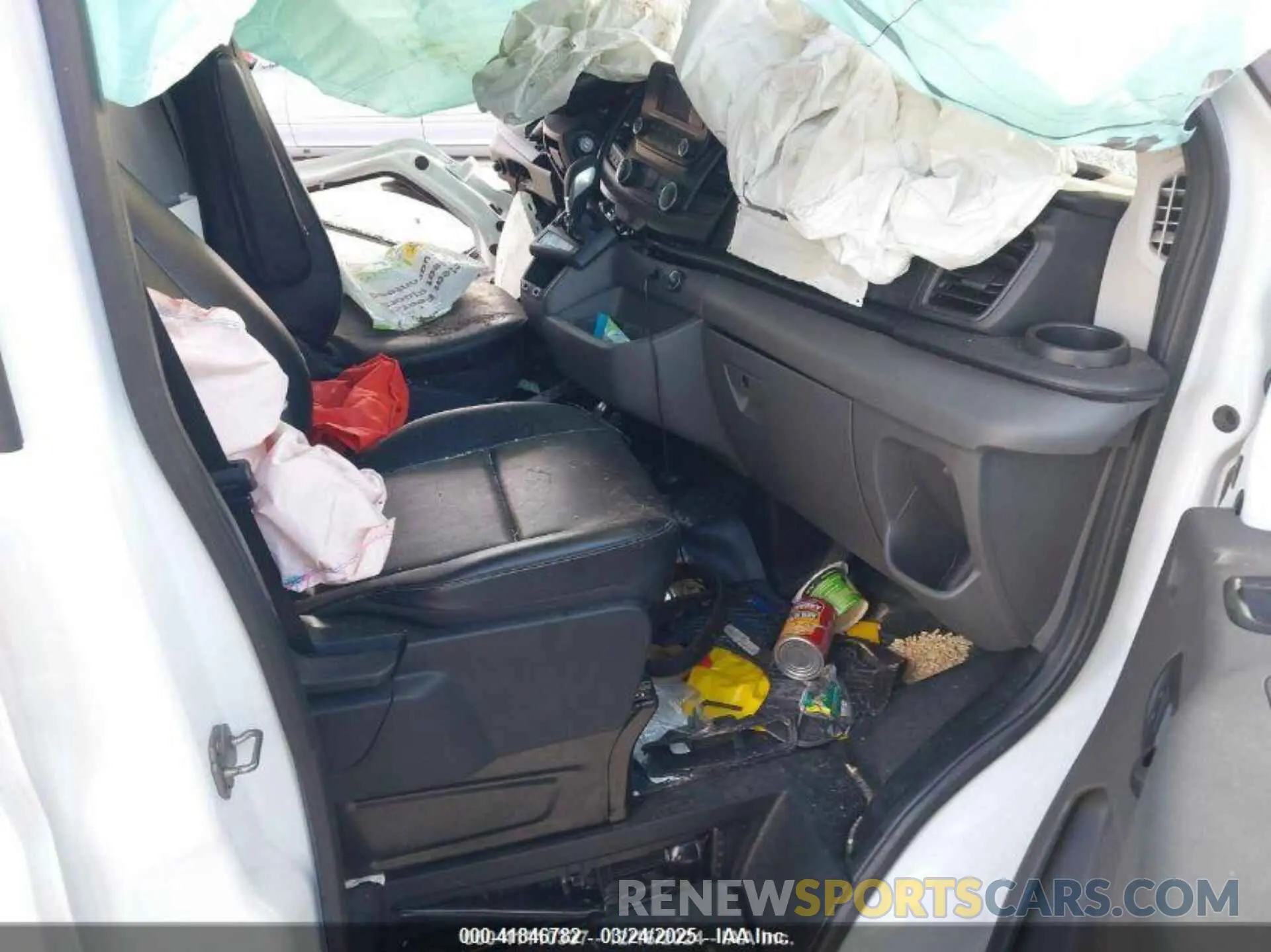 3 Photograph of a damaged car 1FTBR1Y87NKA08395 FORD TRANSIT-250 2022