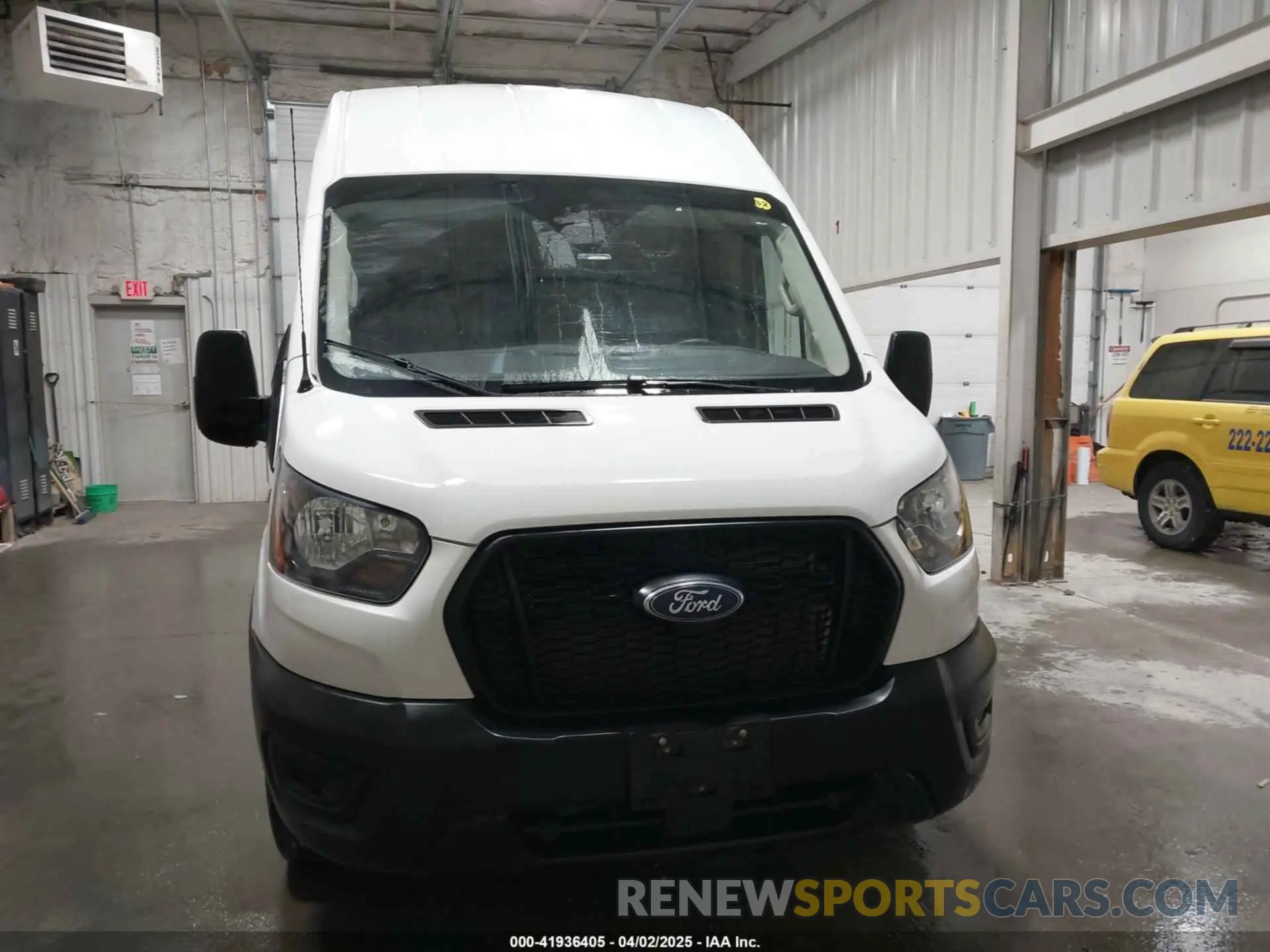 12 Photograph of a damaged car 1FTBR2X81NKA63335 FORD TRANSIT-250 2022