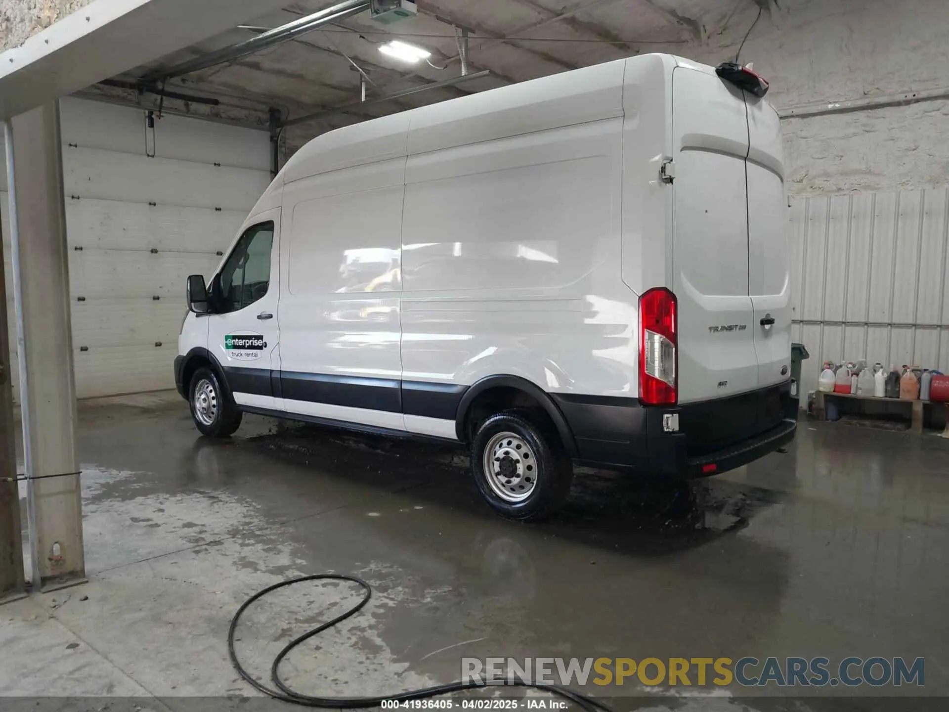 3 Photograph of a damaged car 1FTBR2X81NKA63335 FORD TRANSIT-250 2022
