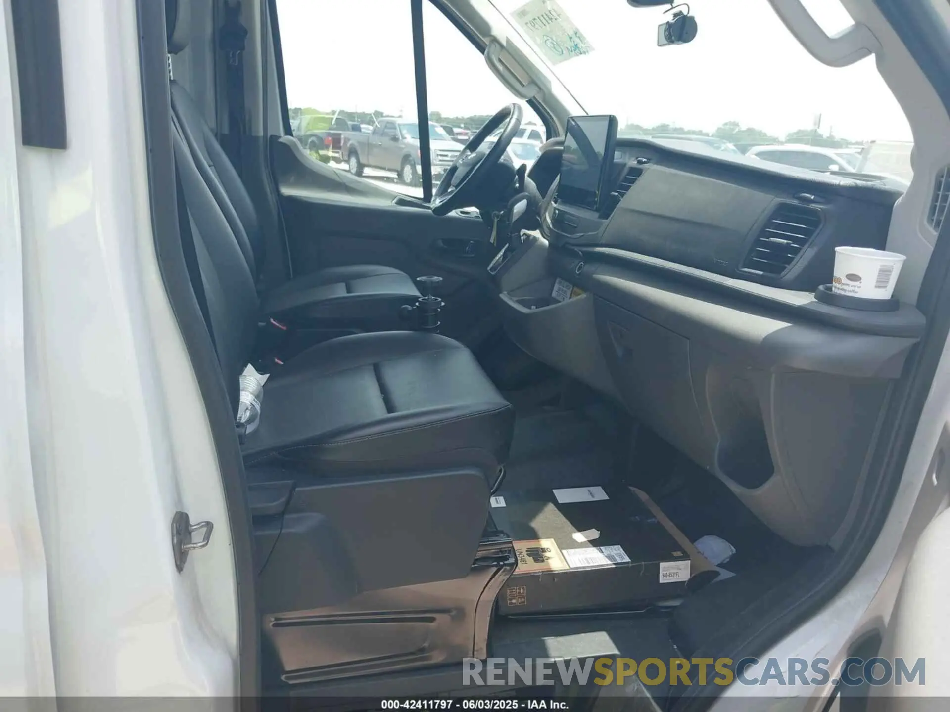 5 Photograph of a damaged car 1FTBR1C85PKA58304 FORD TRANSIT-250 2023